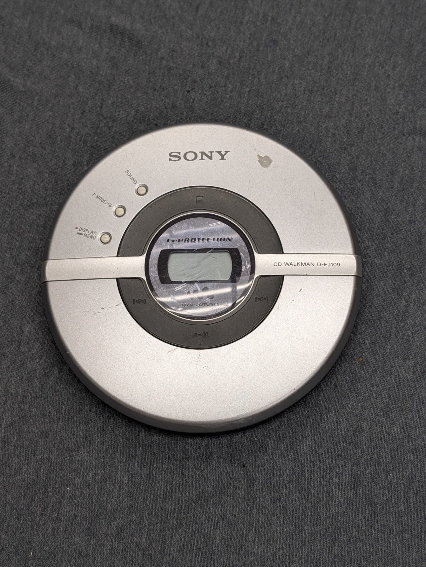 Sony CD Walkman D-EJ109 Portable CD Player Silver G-Protection CD-R/RW