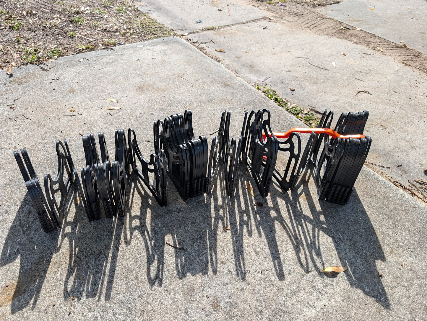 Camco Sidewinder 20-Ft Camper/RV Sewer Hose Support