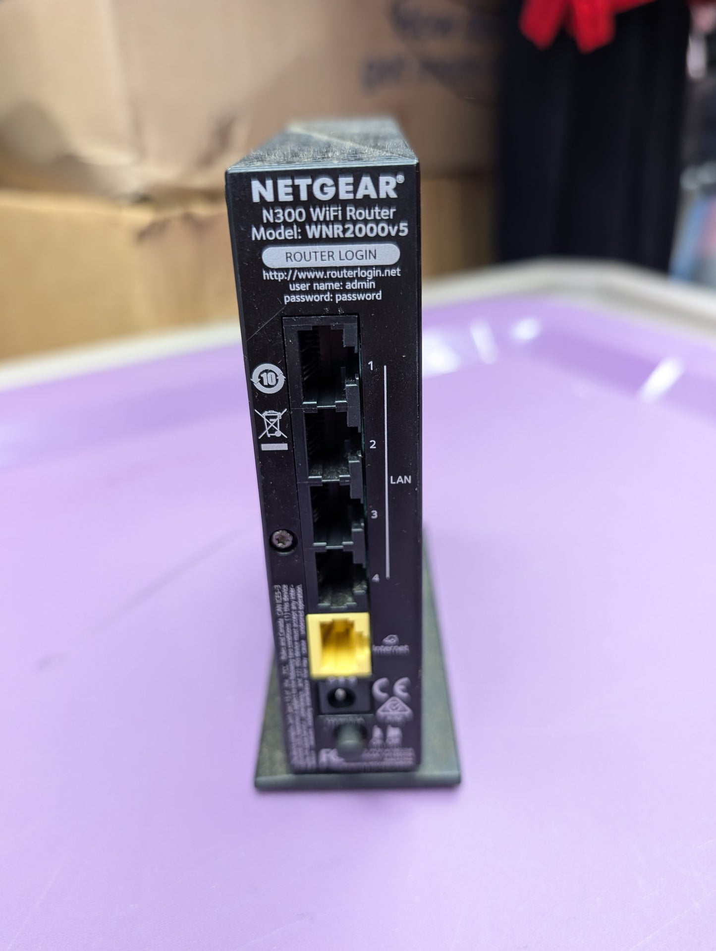 Netgear Wireless-N 300 WiFi Router 4 Ports WNR2000 v5