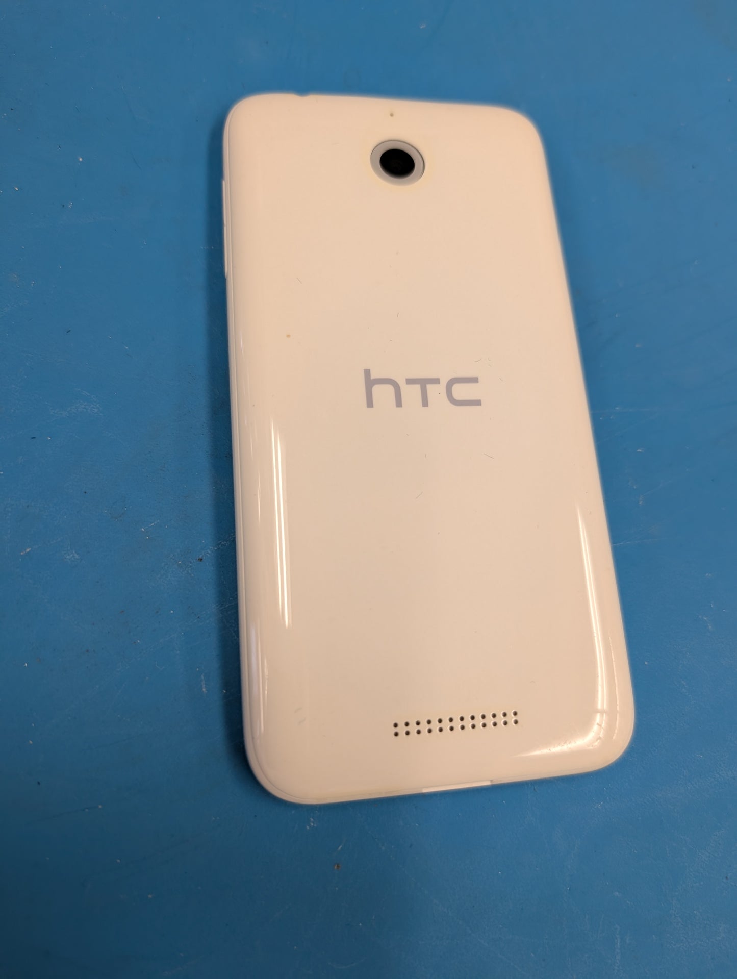 HTC Desire 510 mobile phone with original box