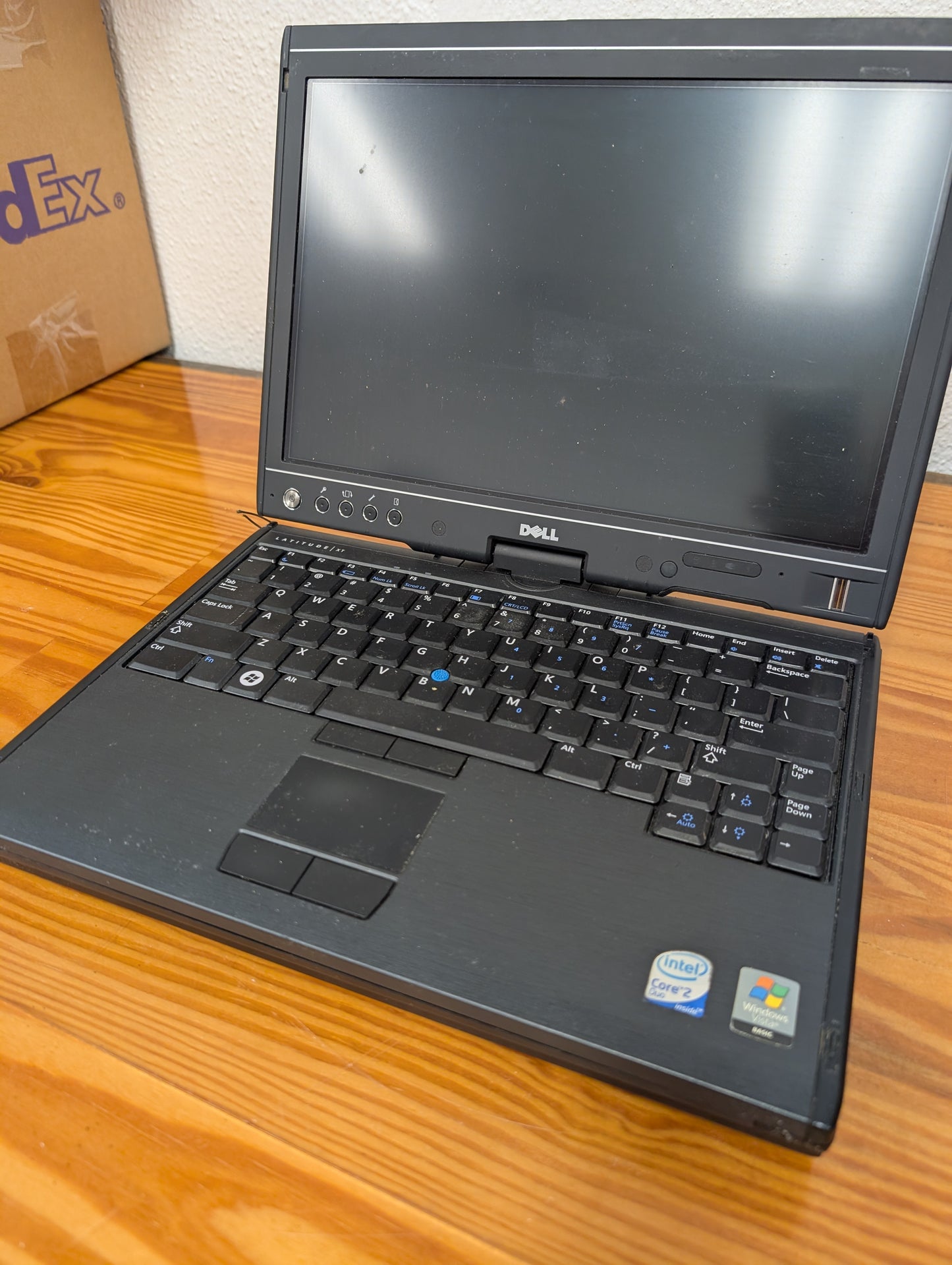 Dell Latitude XT 12.1” Core2Duo 1.33GHz 1GB RAM with Docking Station