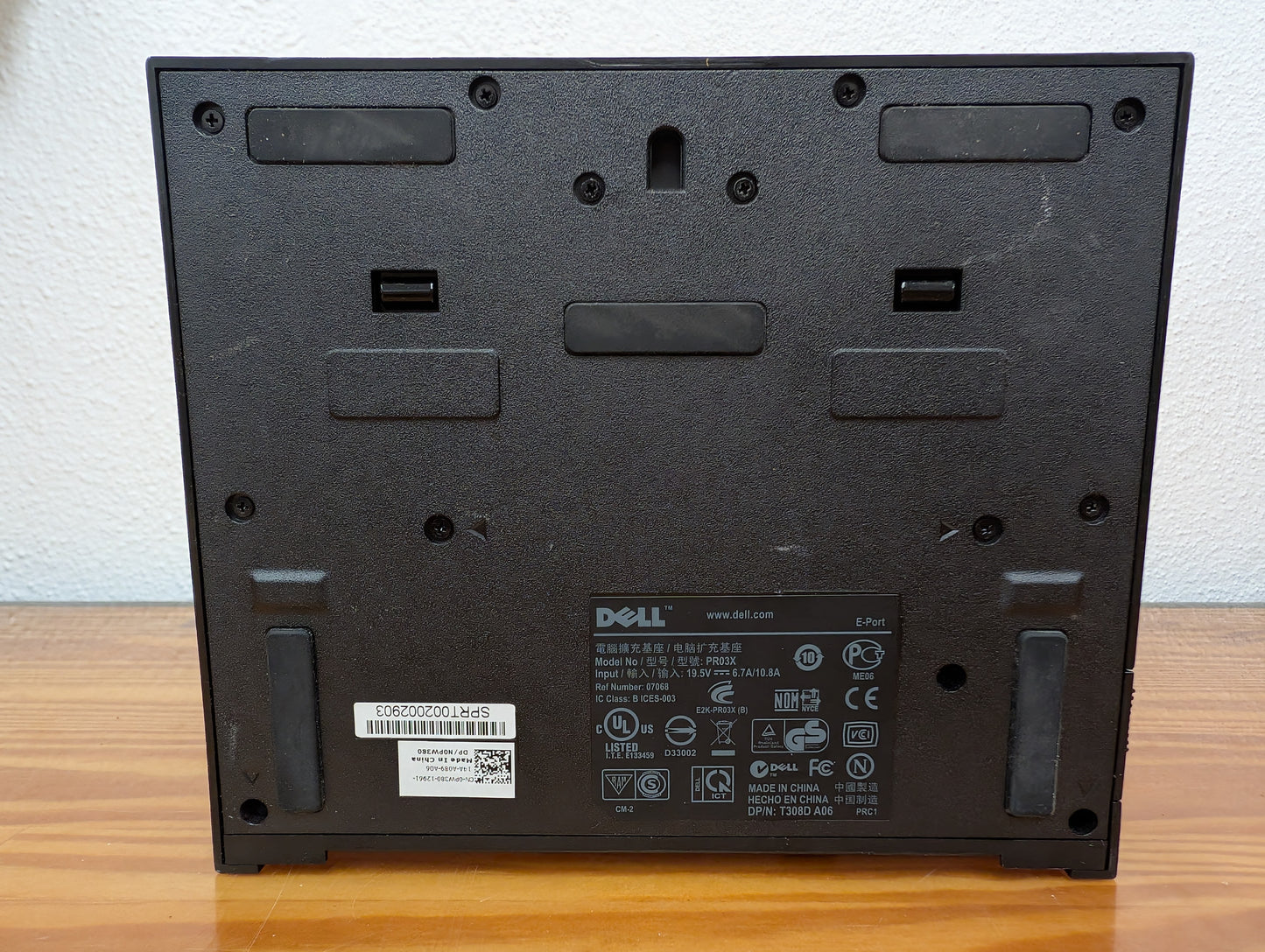 Dell E-Port PR03X with USB 3.0 and 240W Adapter 8W9HM Port Replicator