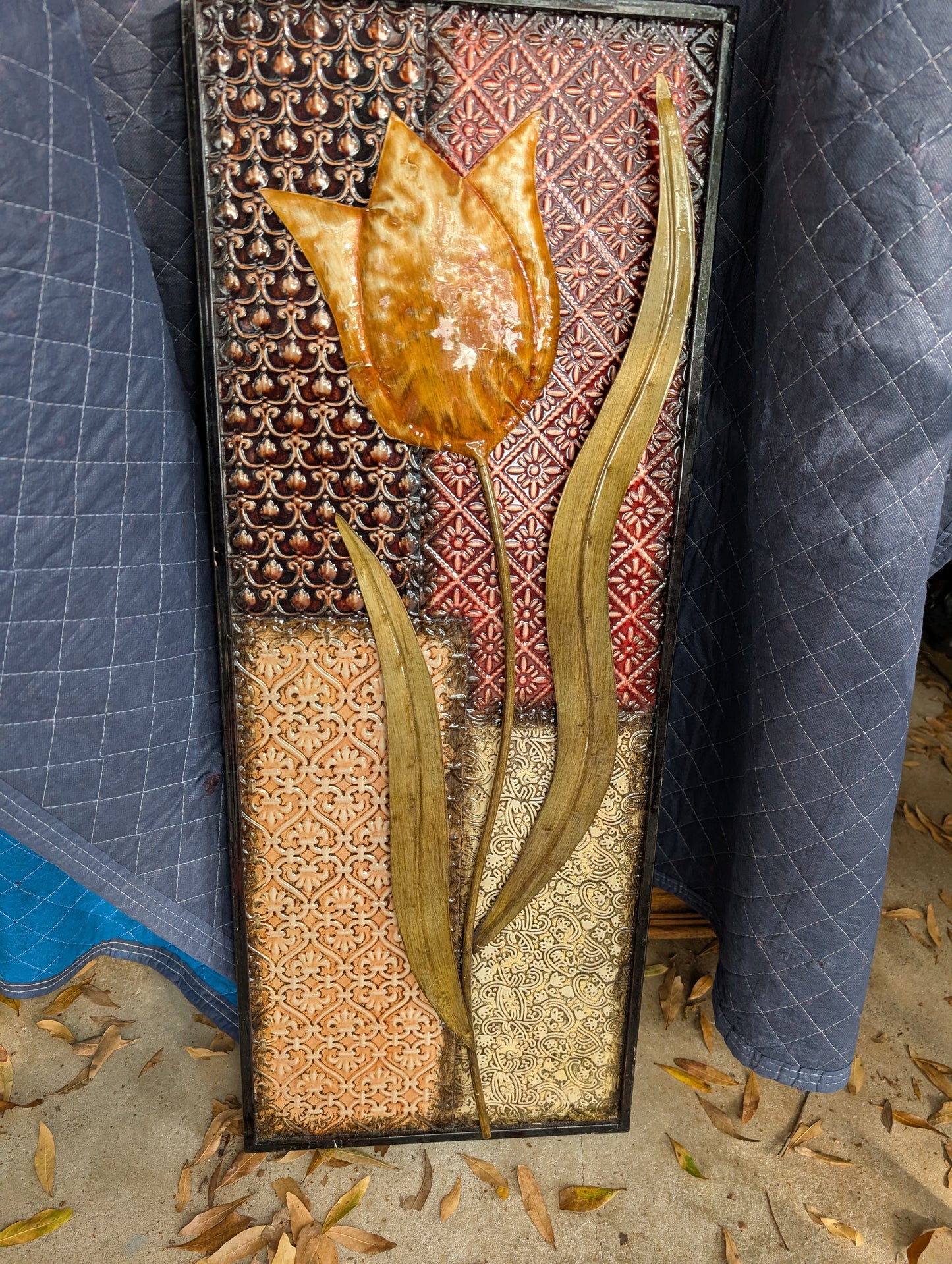 Gold Tulip metal wall art/decor