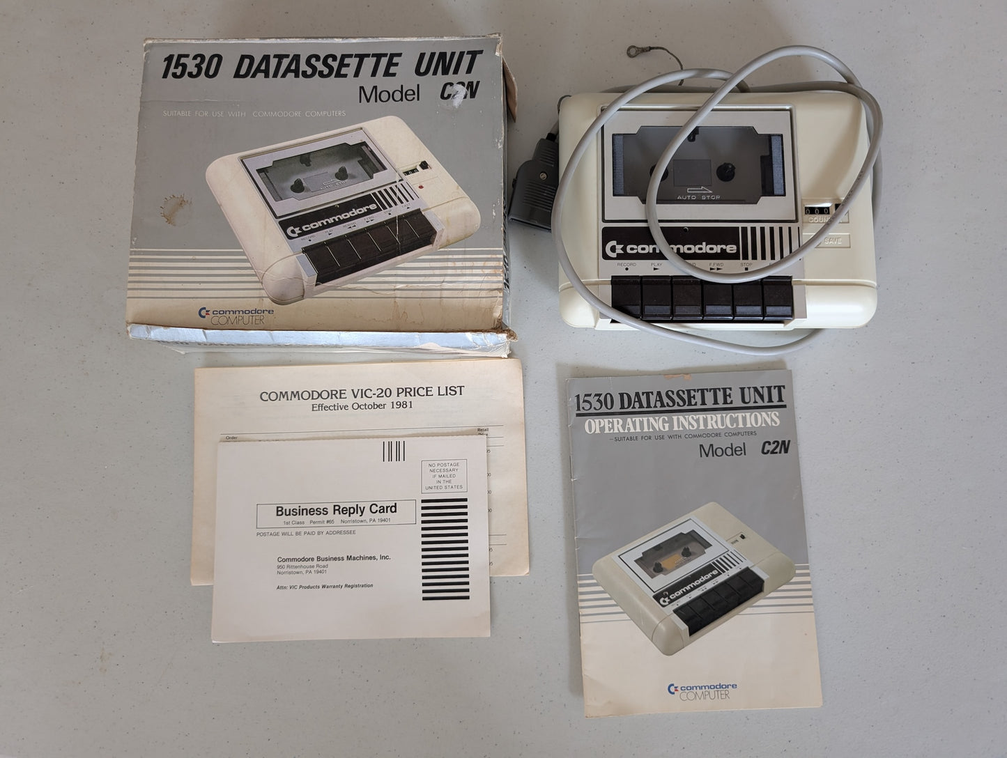 Commodore 1530 Datassette Unit C2N 64 128 VIC 20 (w Box & Manual) 8bit 162
