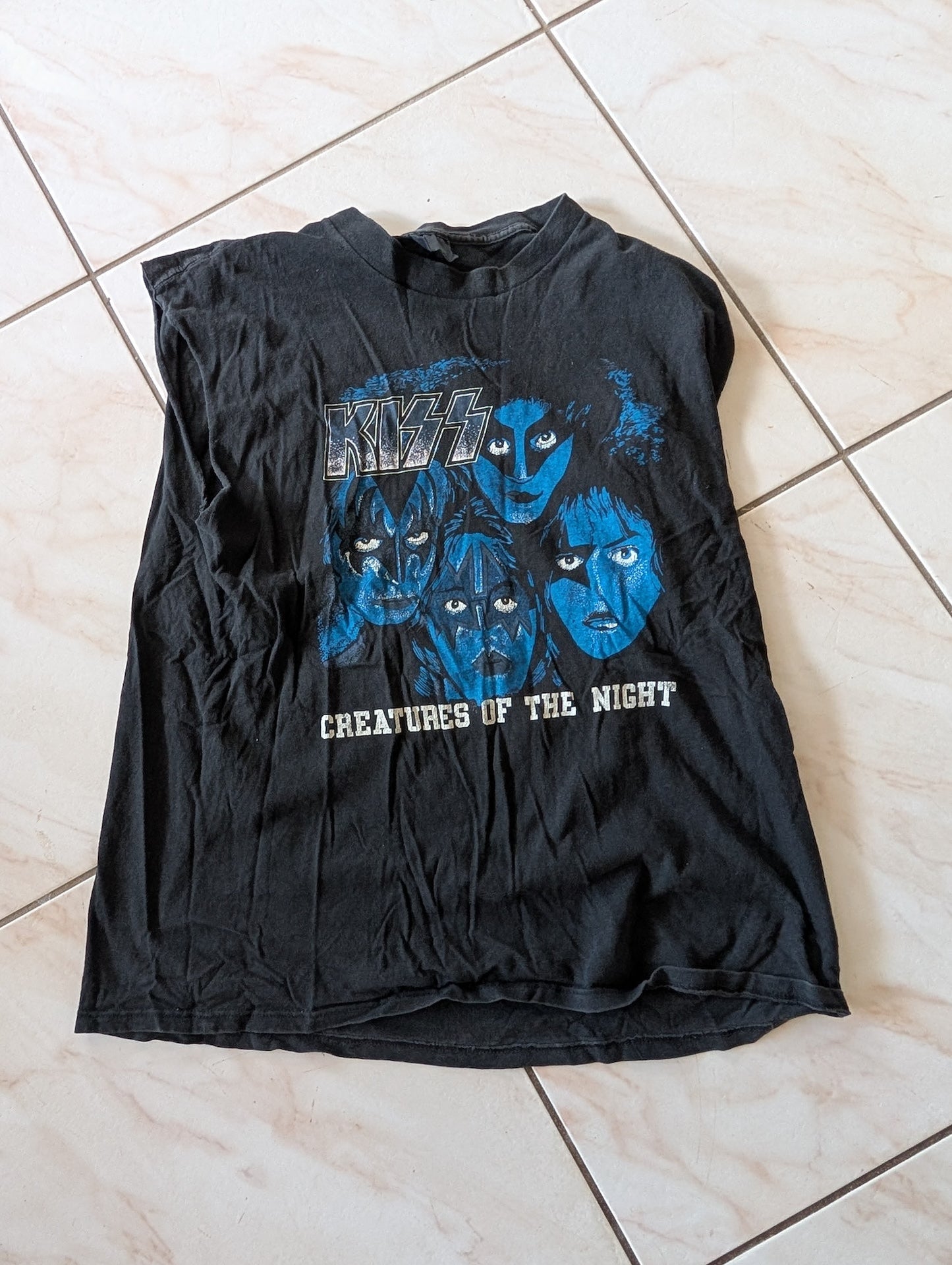 KISS 80s Creatures of the Night Band T shirt 1982-83 (Vintage, T-shirt, fits XL Mens)