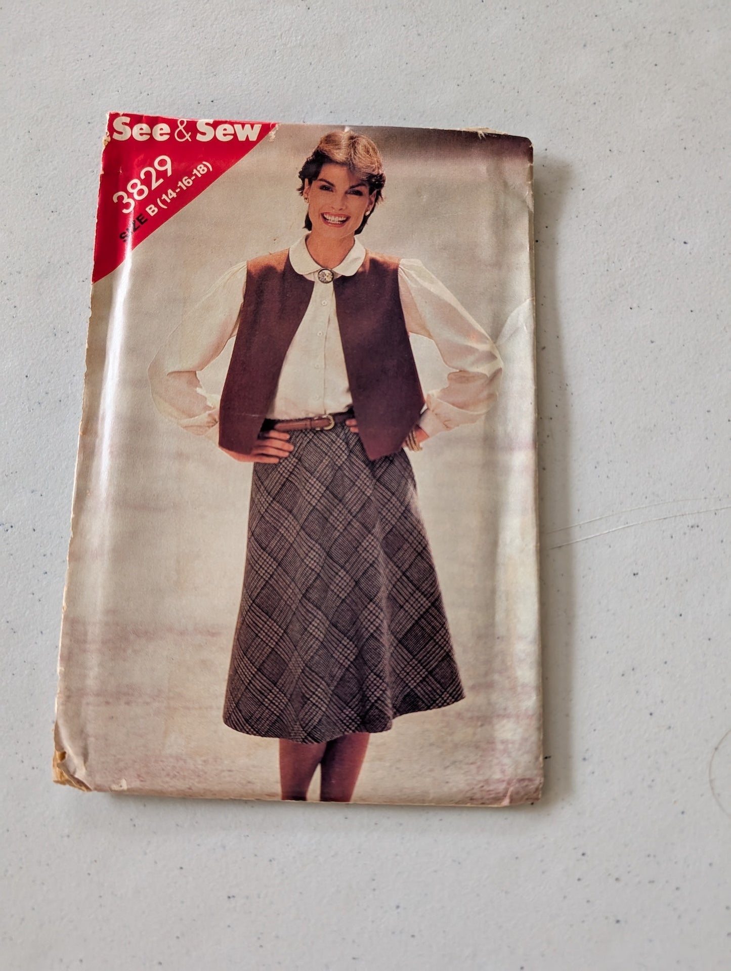 Misses Vest Skirt Pattern Size 8 10 12 Butterick 3829 See & Sew Cut To 12(Sewing Pattern Vintage)