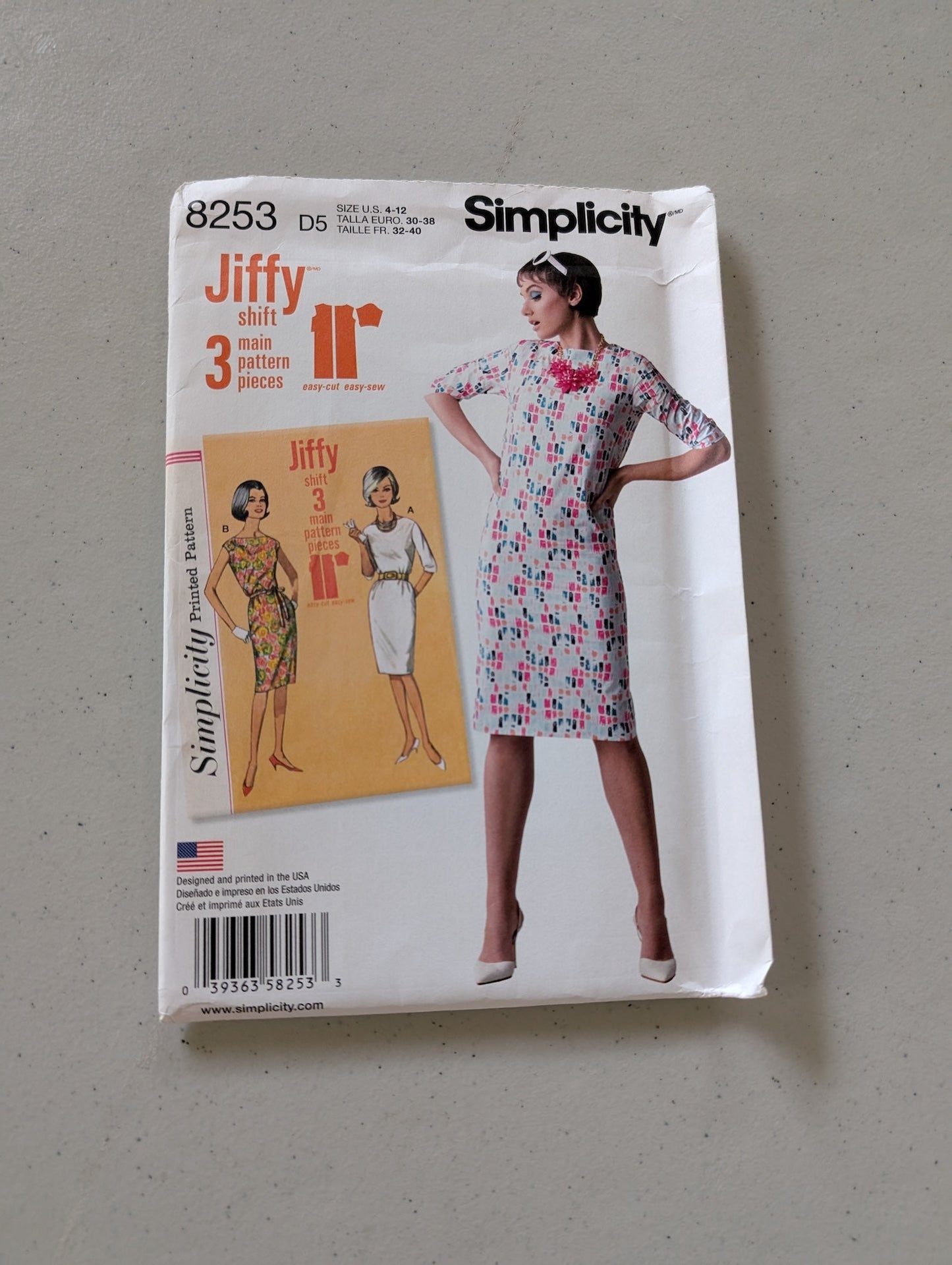 Simplicity 8253 1960's Vintage Shift Dress Sewing Pattern, Sizes 4-12(Sewing Pattern Vintage)