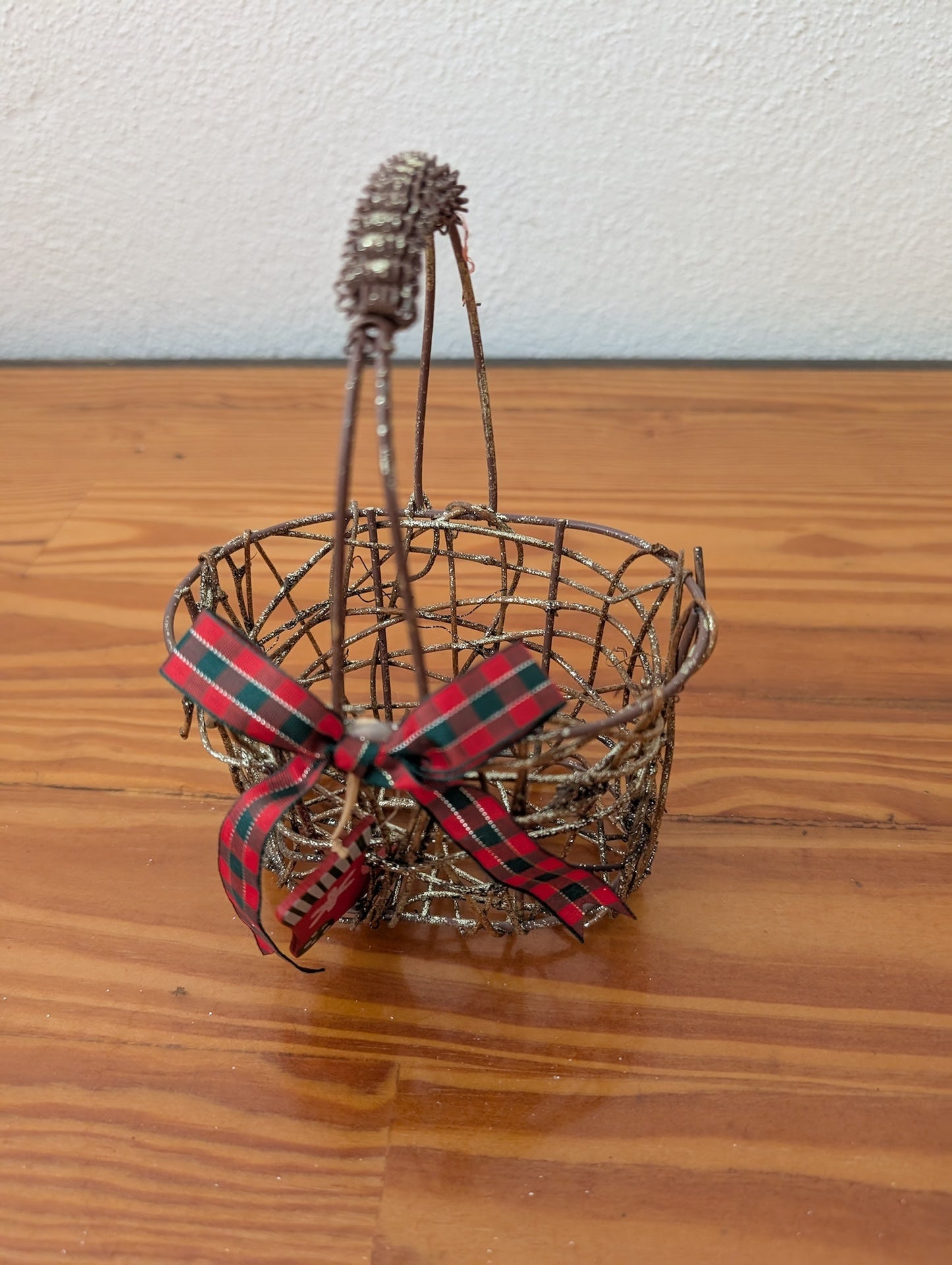 Mini Wire Basket Ornament from Unknown - Holiday Decor (Metal Wire, Ribbon, Glitter Decor, Rustic, Farmhouse, Bronze, Red, Green)