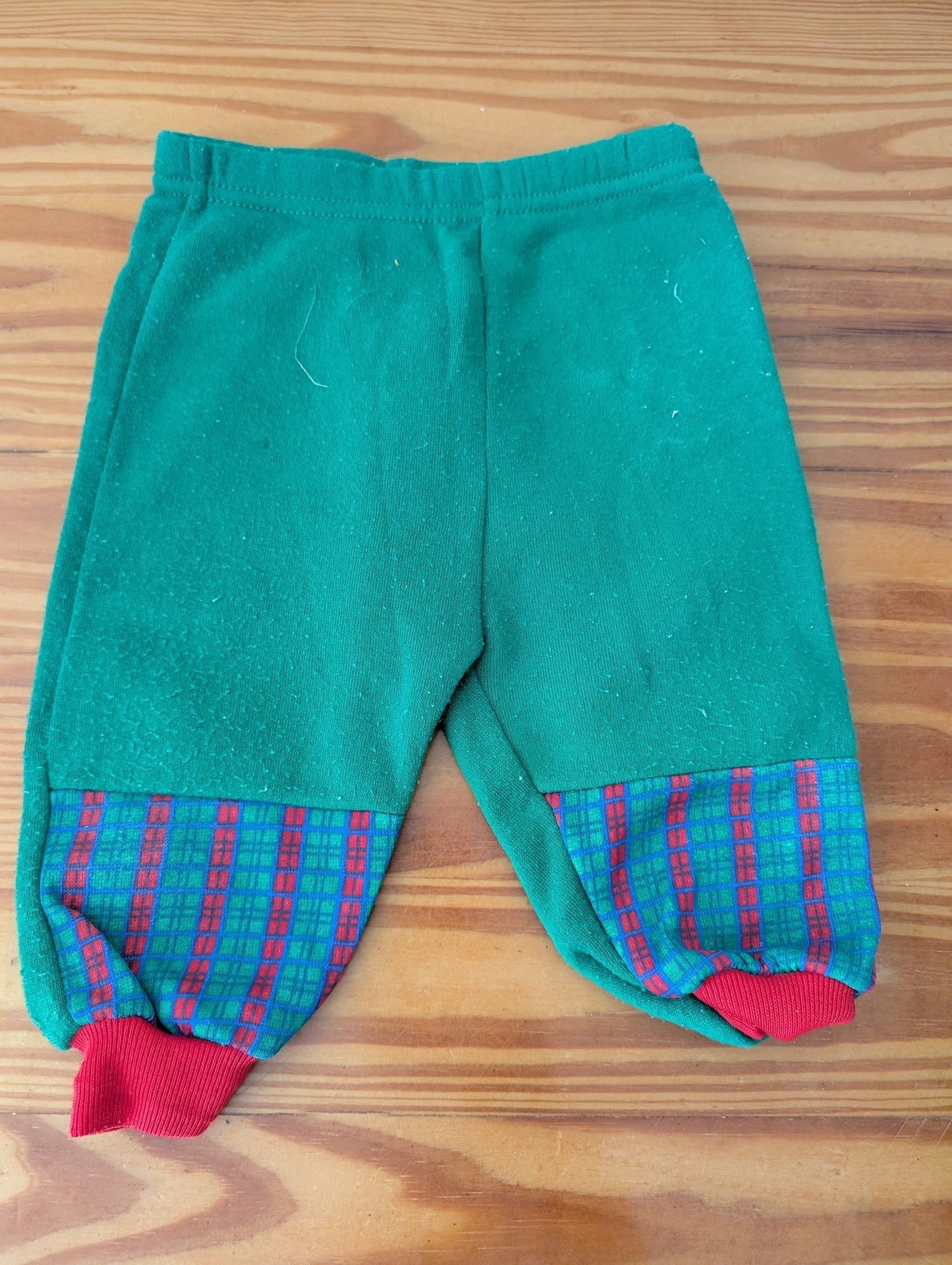 Plaid Cuff Sweatpants from Unbranded - Apparel (Cotton/Polyester Fleece Sweatpants, Casual, Plaid, Green, Red, Blue)