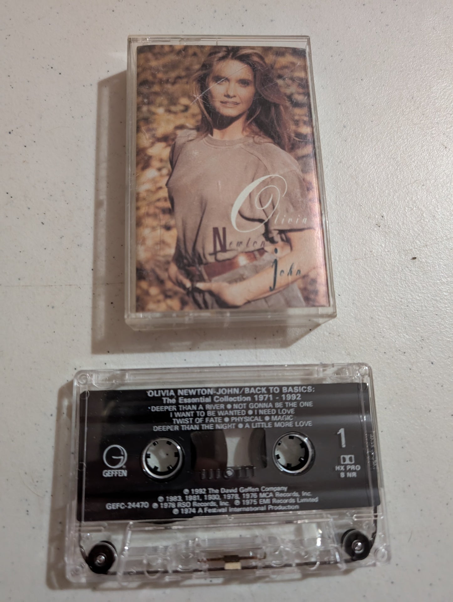 Olivia Newton-John Back To Basics: The Essential Collection 1971 - 1992