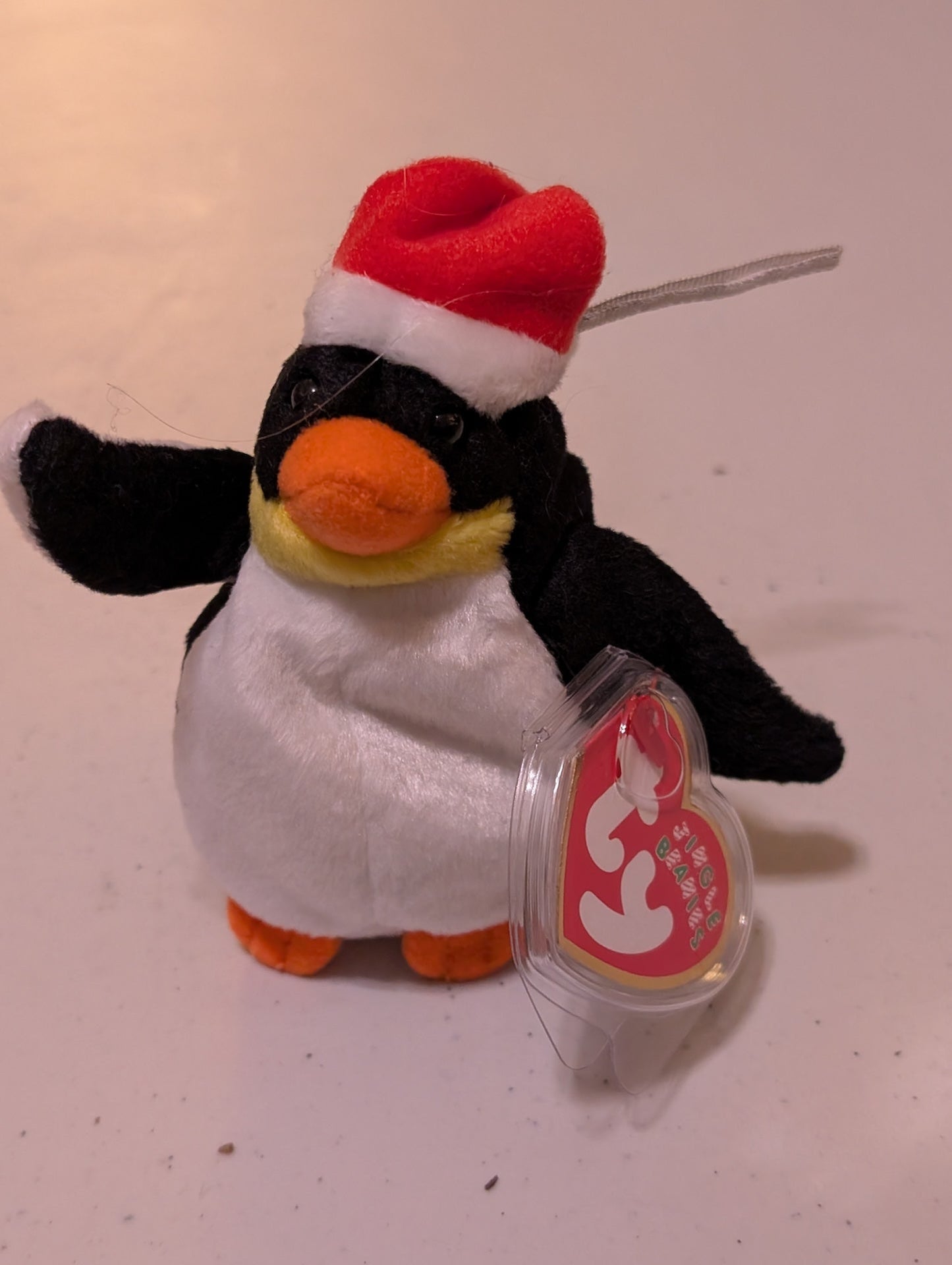 Penguin the Penguin - Ty Beanie Baby (Black, White, 1998, Vintage, MWMT, Plush Toy, Stuffed Animal, Retired)