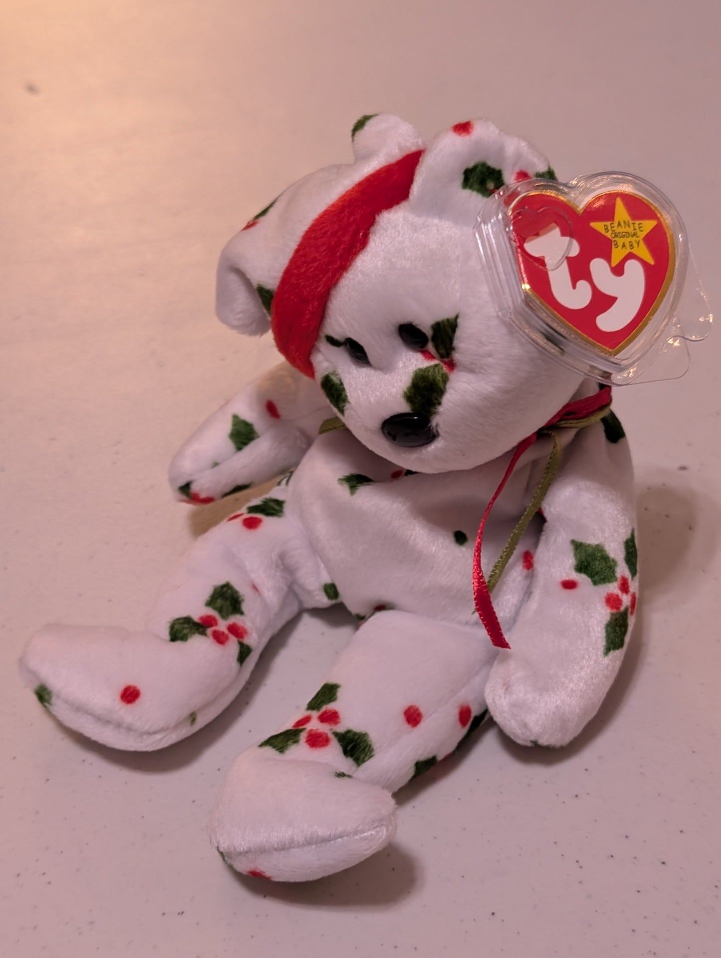 Holiday the Bear - Ty Beanie Baby (White, Green, Red, 2000, Vintage, MWMT, Plush Toy, Stuffed Animal, Retired)