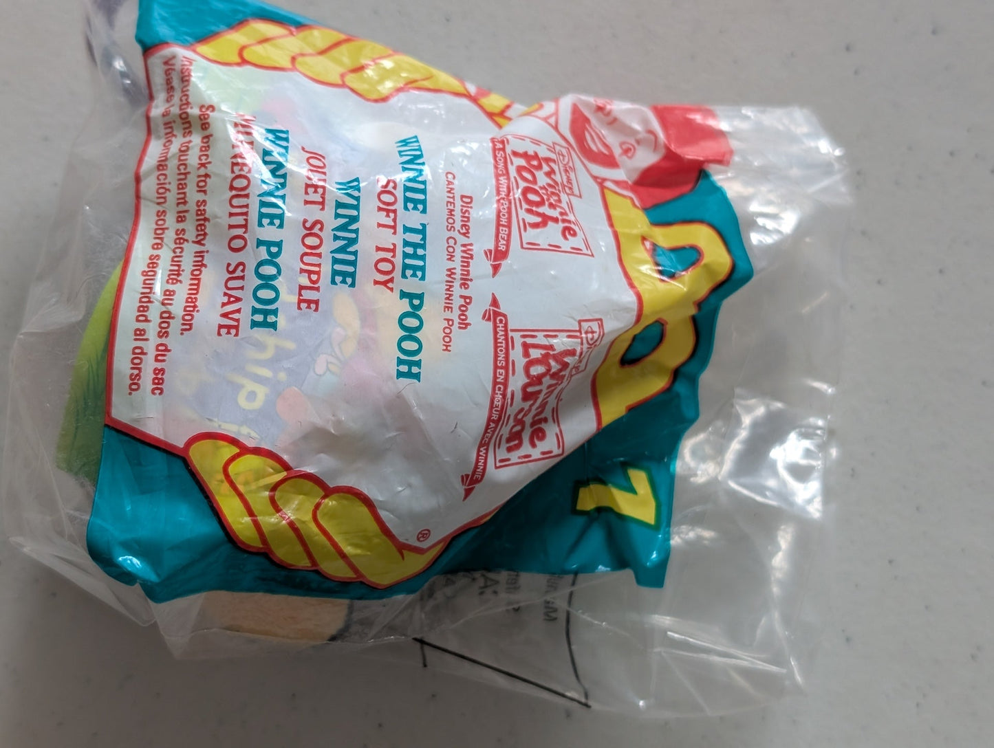 Sing a Song with Pooh Bear - Winnie the Pooh - McDonald's / Disney Happy Meal Toy (Yellow, 1998, Plush Toy)