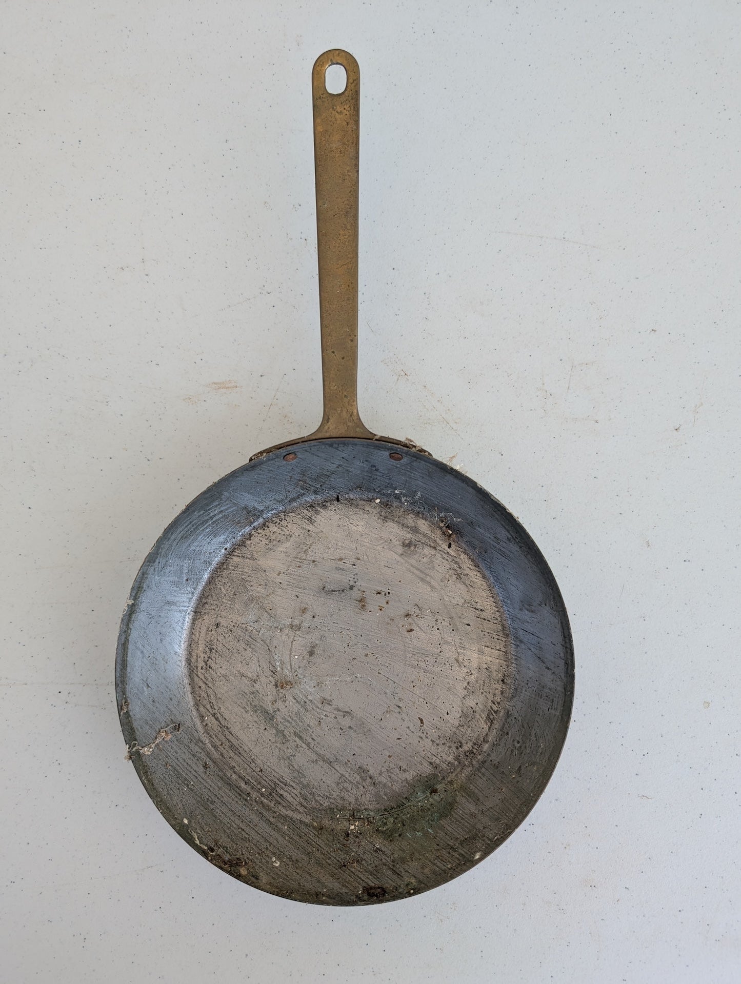 Saute/frying pan - medium copper mid century Vintage