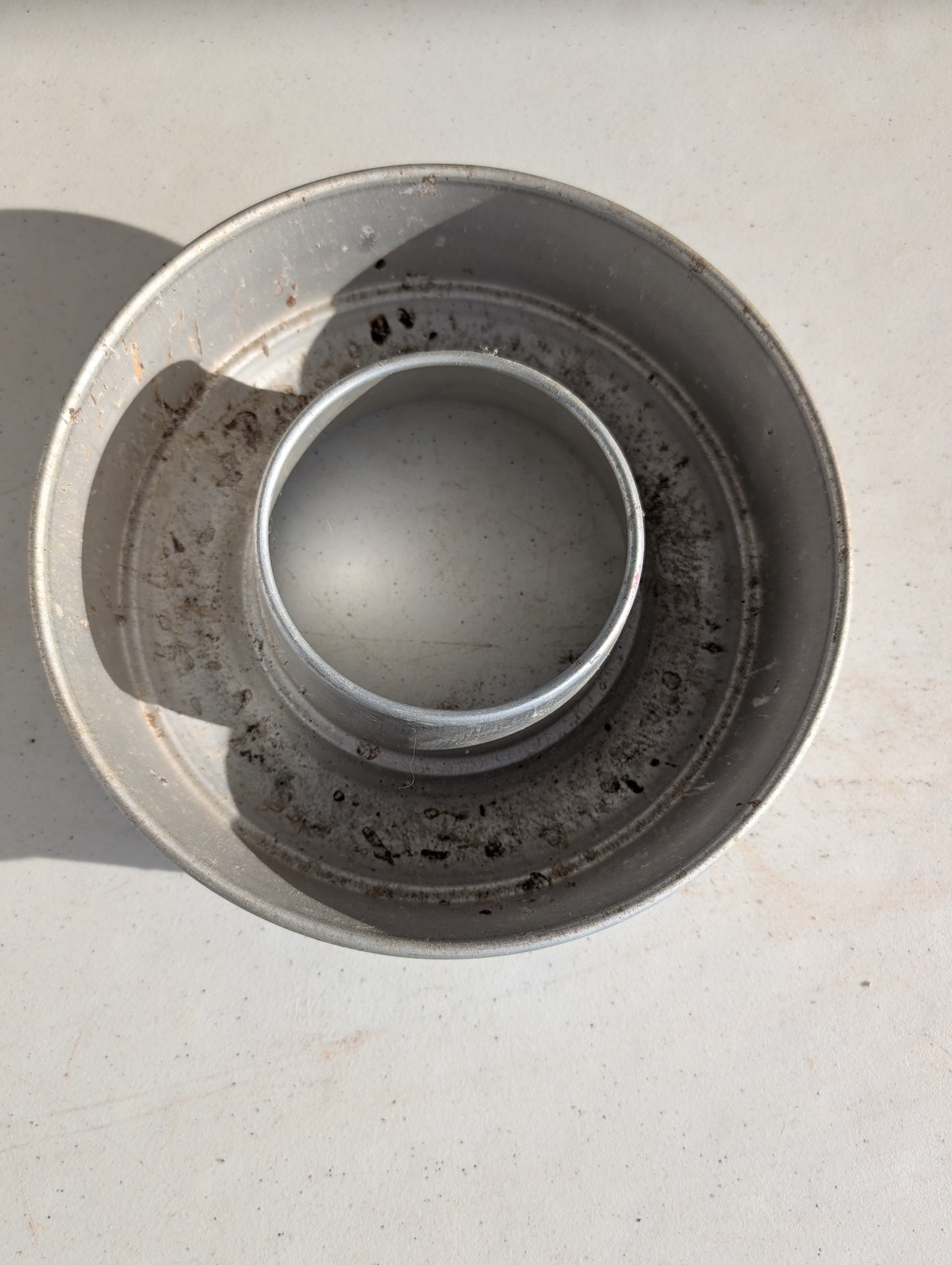 Cake mold - vintage