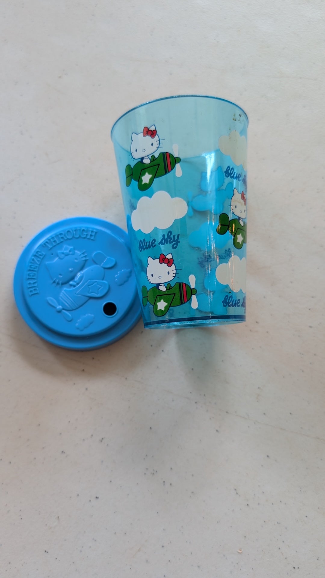 Sanrio Hello Kitty 1976 Plastic Cup and Lid(vintage, collectable, nostalgia, toy)