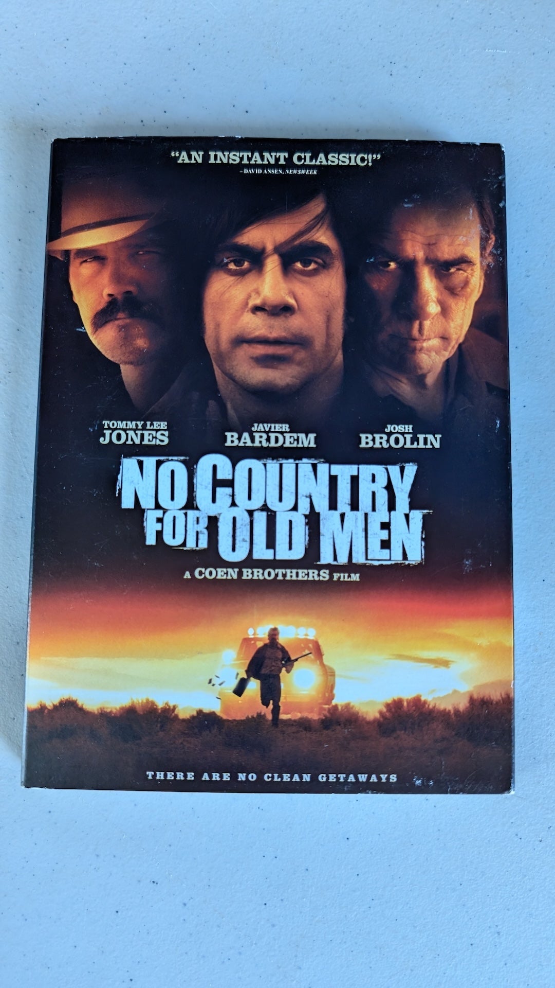 No Country for Old Men (DVD, 2007, R) Tommy Lee Jones, Javier Bardem, Josh Brolin