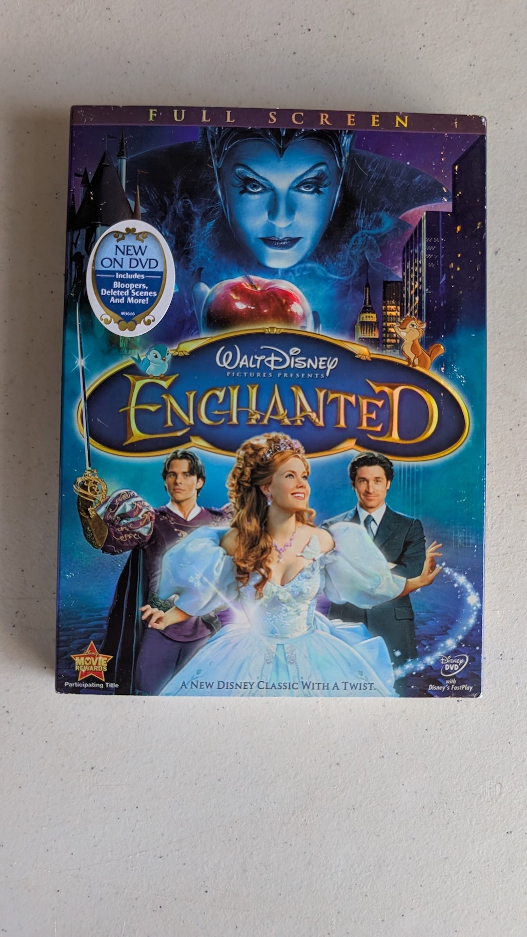 Enchanted (DVD, 2007, PG) Amy Adams, Patrick Dempsey, James Marsden