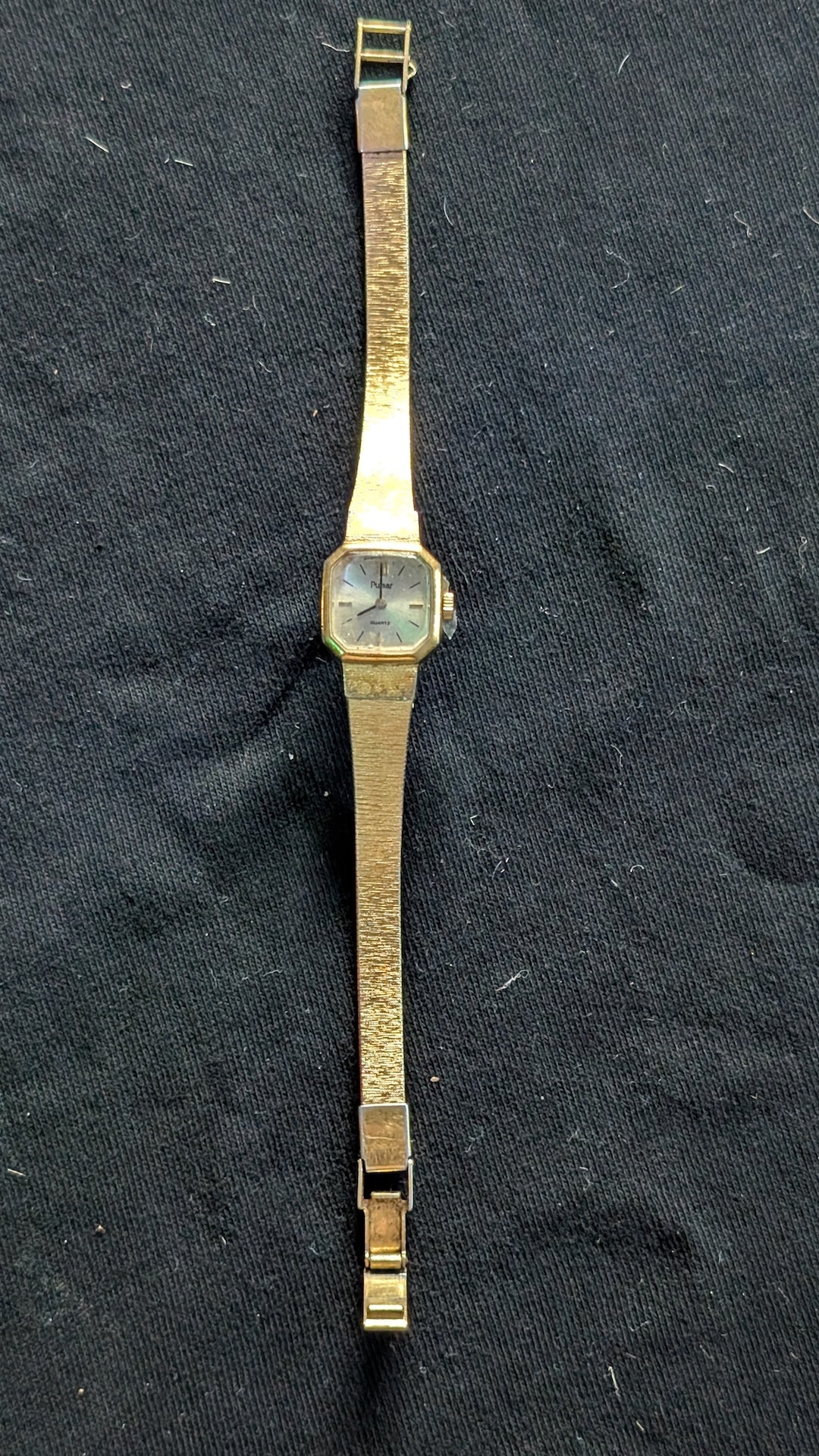 Pulsar Women's Quartz Watch Gold-Tone Mother of Pearl Dial (Untested)