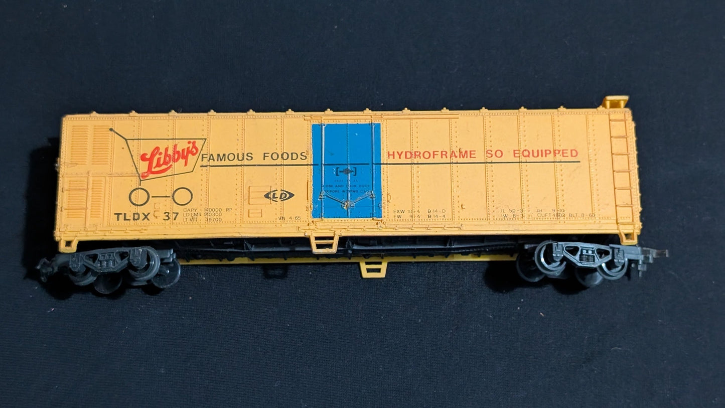 Libby's Famous Foods Boxcar Boxcar likely from Tyco - 1970s HO Scale Model Train (Plastic, Metal Boxcar, Not Applicable, Yellow, Blue, Red)