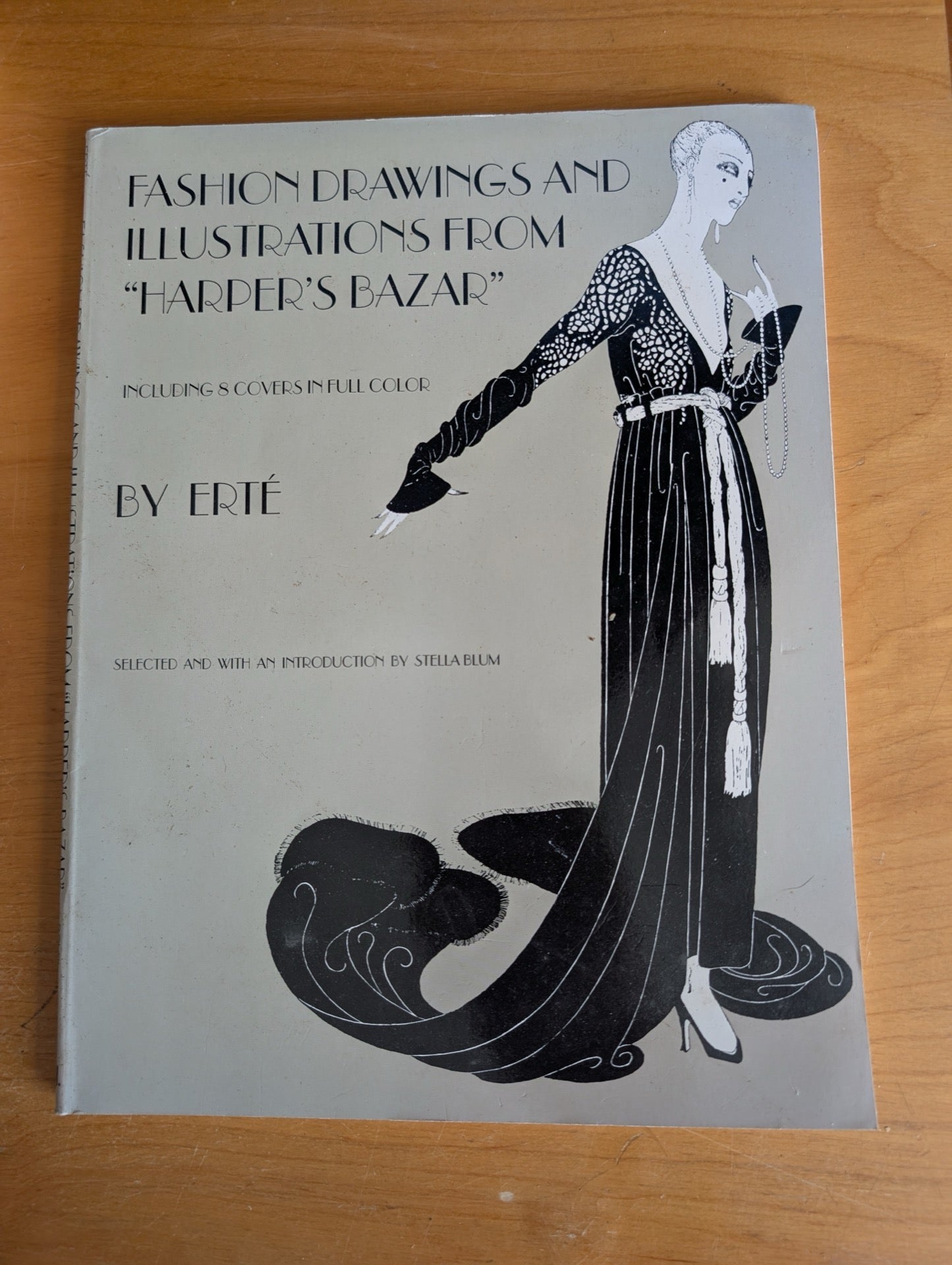 Fashion Drawings and Illustrations from "Harper's Bazar" by Erté (Art, Fashion, History, 1976, Erté, fashion drawings, Harper's Bazar, Art Deco, Stella Blum)