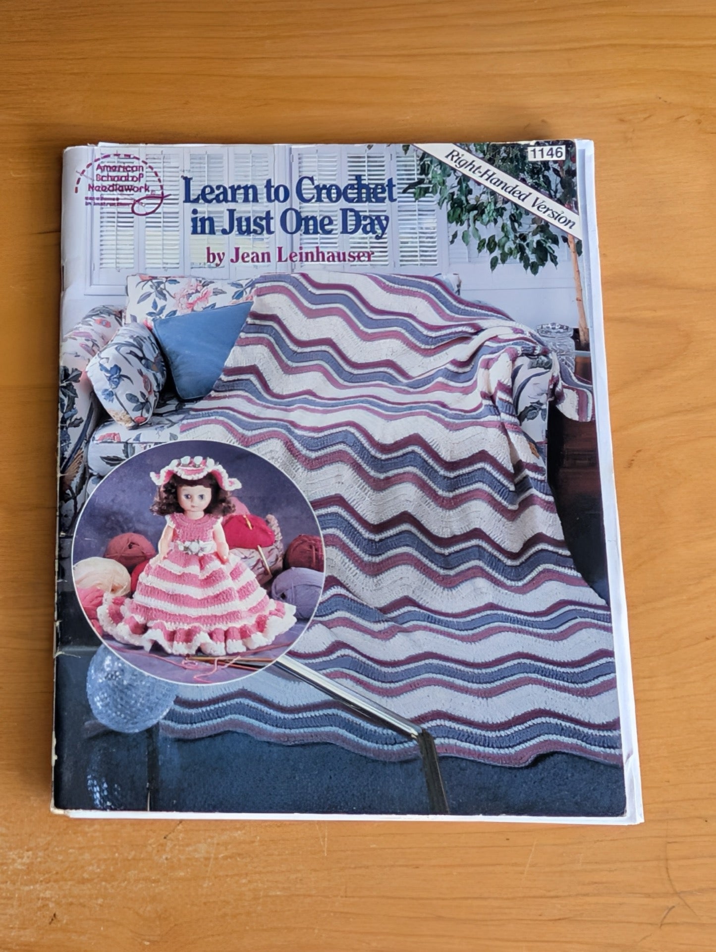 Learn to Crochet in Just One Day by Jean Leinhauser (Crafts, Crochet, 1982, learn crochet, crochet basics, Jean Leinhauser, ASN, ripple afghan)