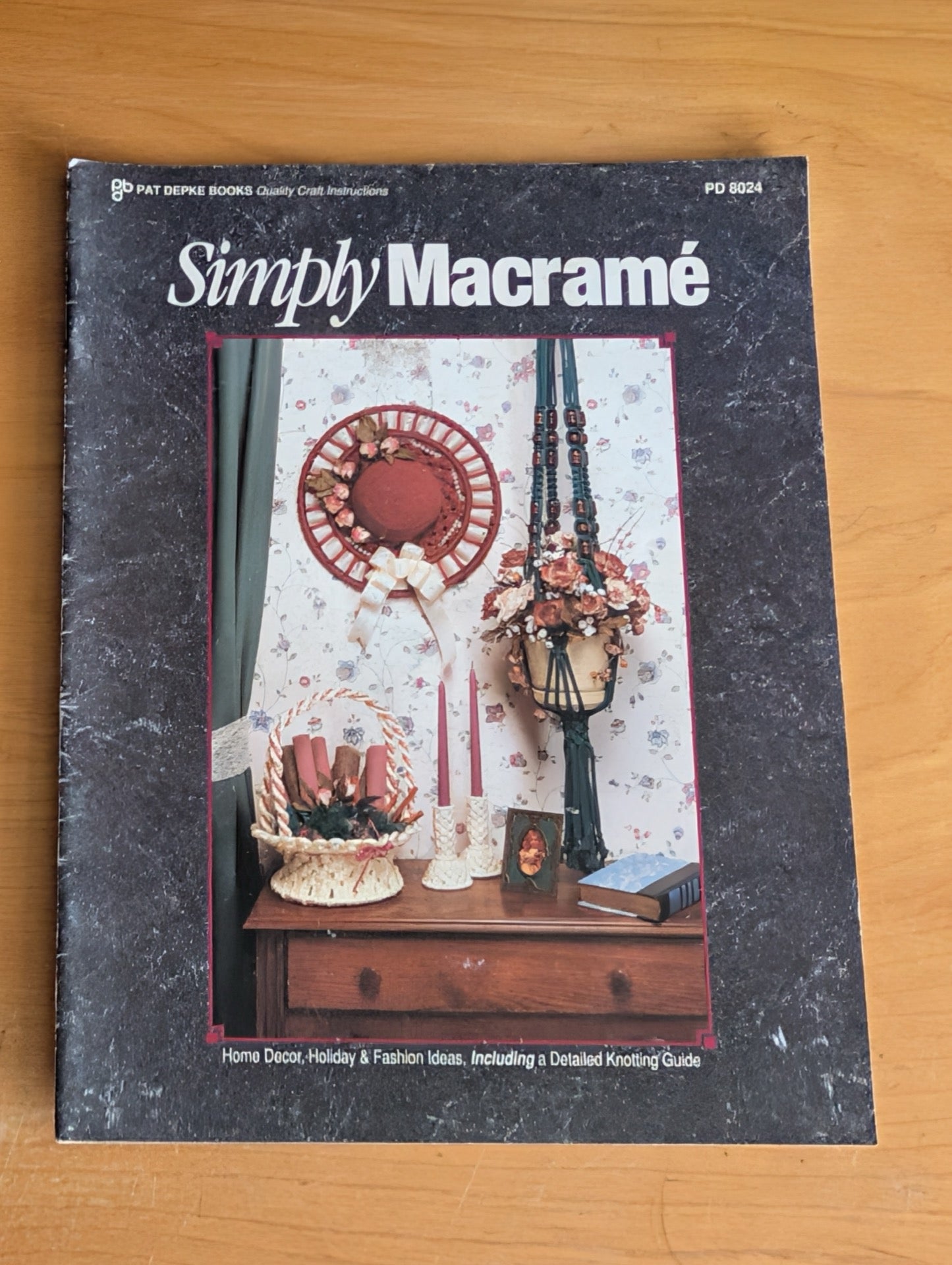 Simply Macramé by Pat Depke Books (Crafts, Macramé, c. 1988, macrame patterns, 80s crafts, home decor, Pat Depke, DIY macrame)