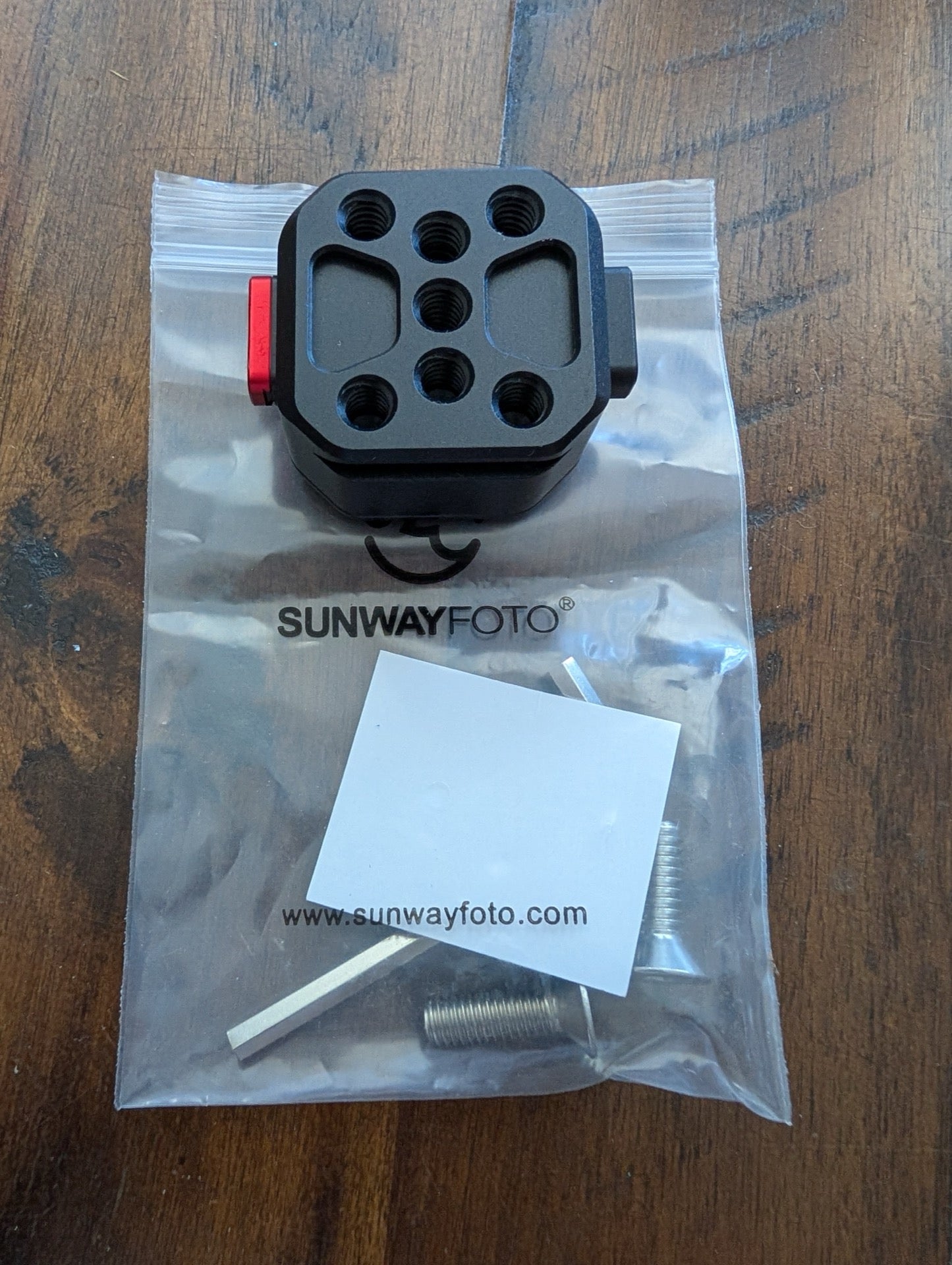 Quick-Release Clamp from SUNWAYFOTO - 2010s/2020s Photography Accessories (Anodized Aluminum Alloy Camera Accessory, Not Applicable, Black, Red, Sunwayfoto, Arca Swiss, clamp, tripod, camera plate)