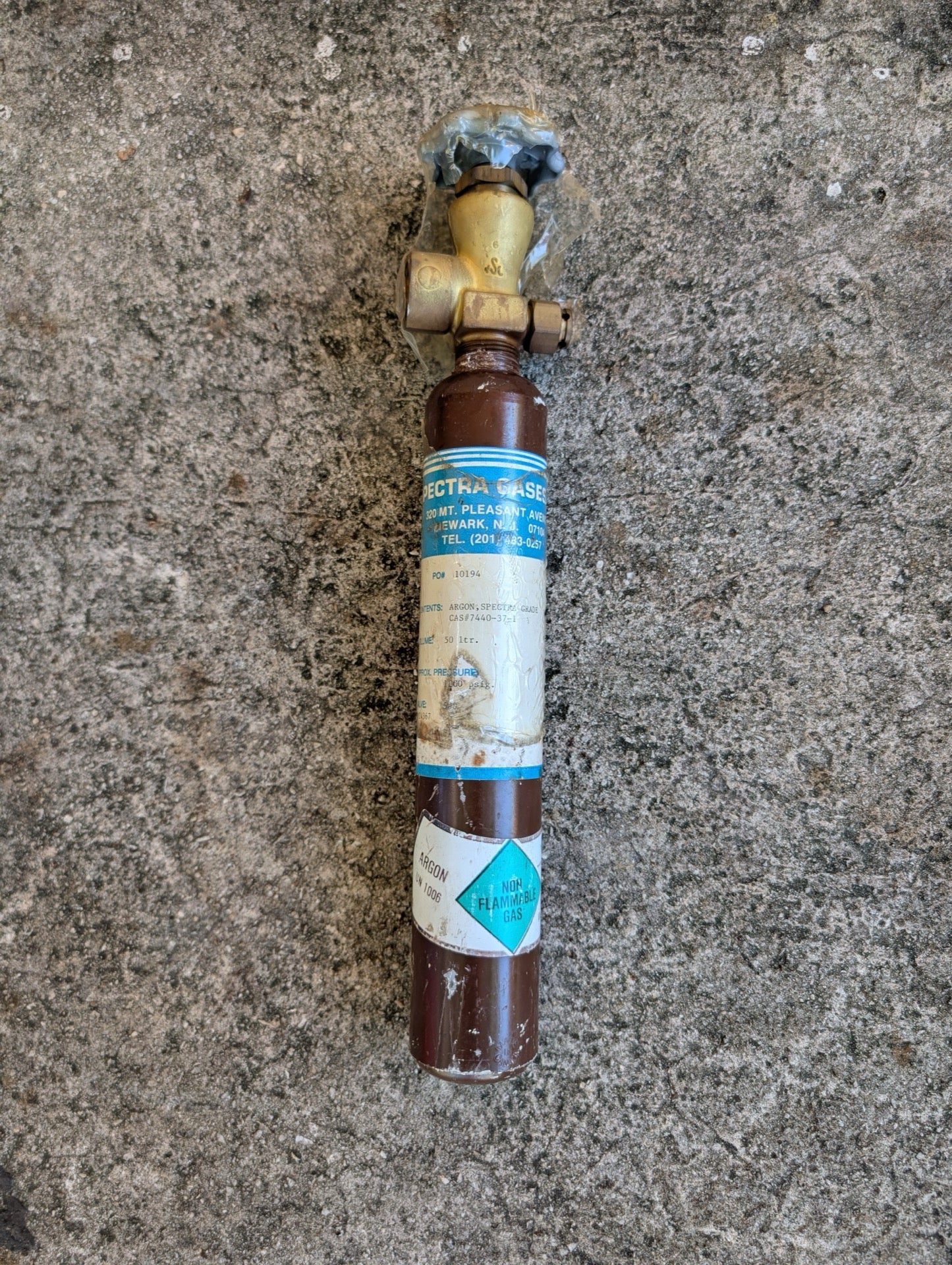Spectra Gases Argon Specialty Gas Cylinder Tank (For Prop/Display)