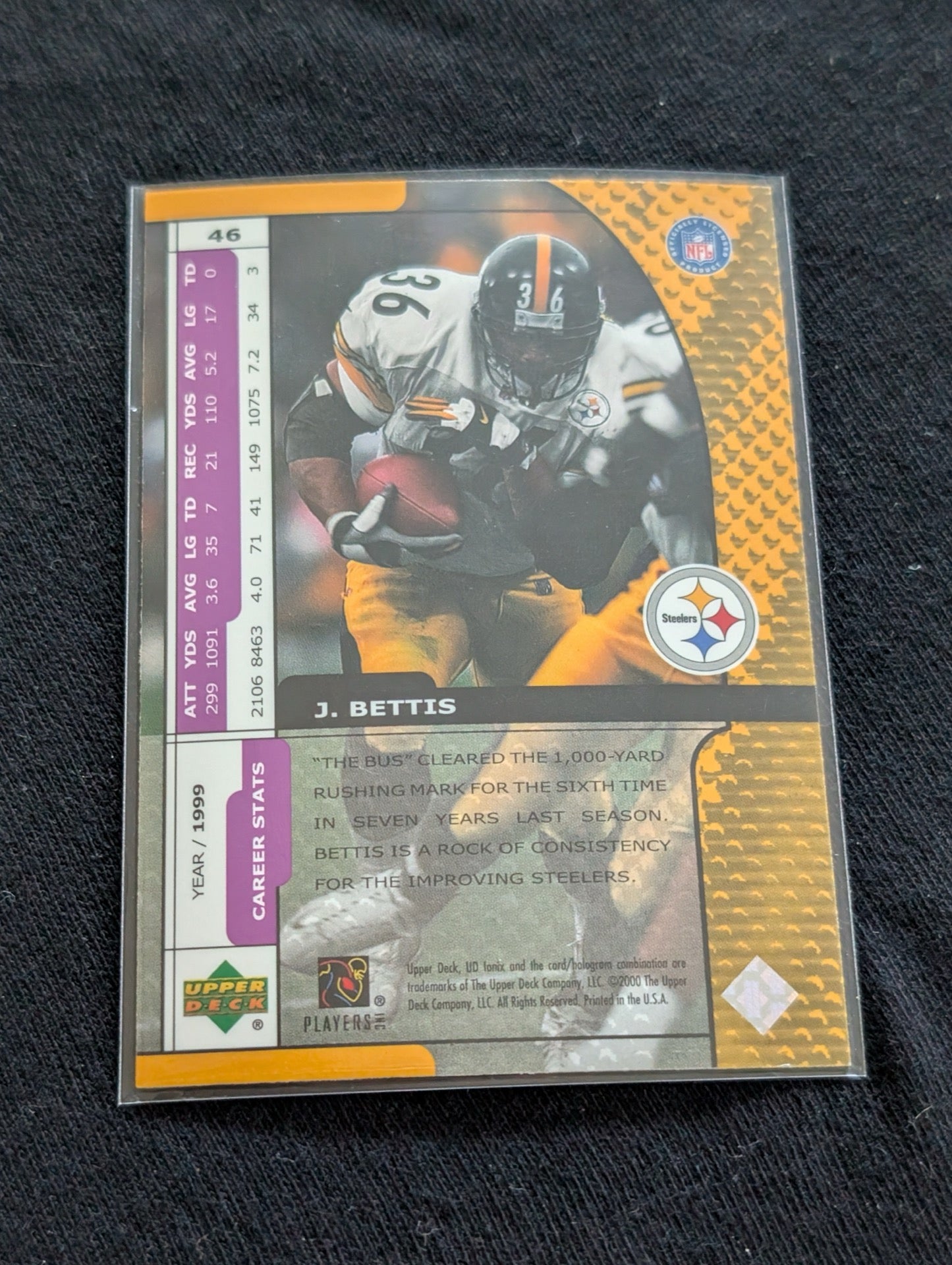 Jerome Bettis "The Bus" Steelers HOF Lot (2) 1997 Score & 2002 Donruss Ionix