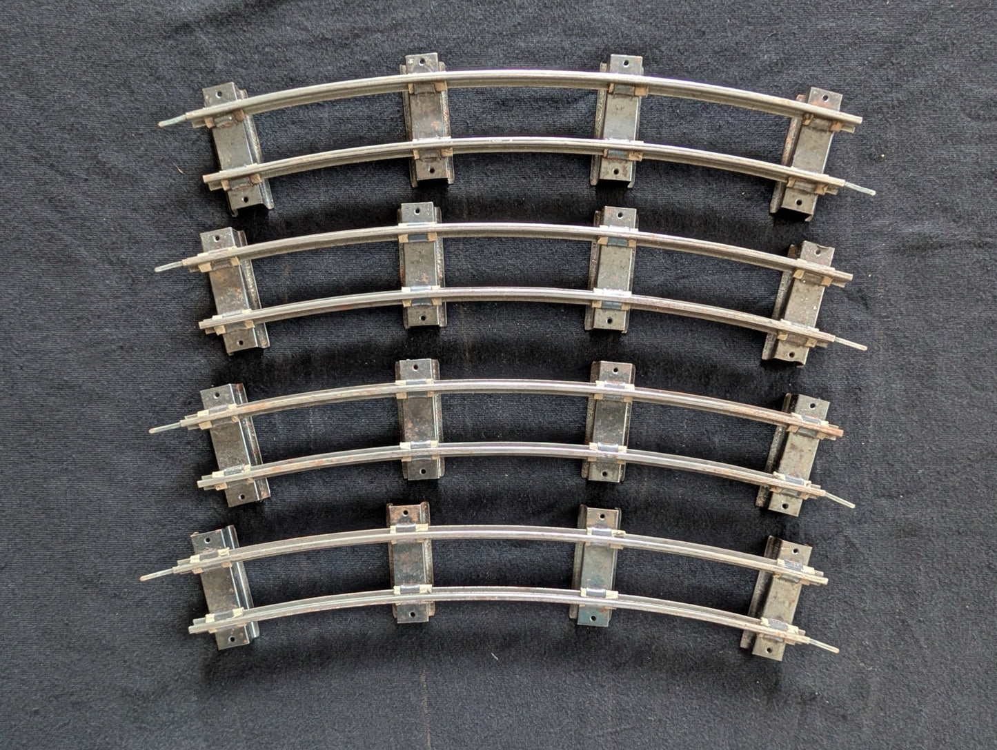 5-Pack Vintage American Flyer S-Gauge Curved Train Track Sections
