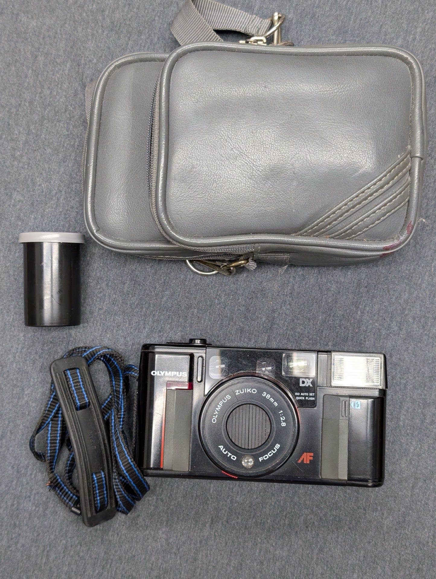Olympus AF-1 (Infinity) 35mm Film Camera Zuiko 35mm f/2.8 Lens Weatherproof