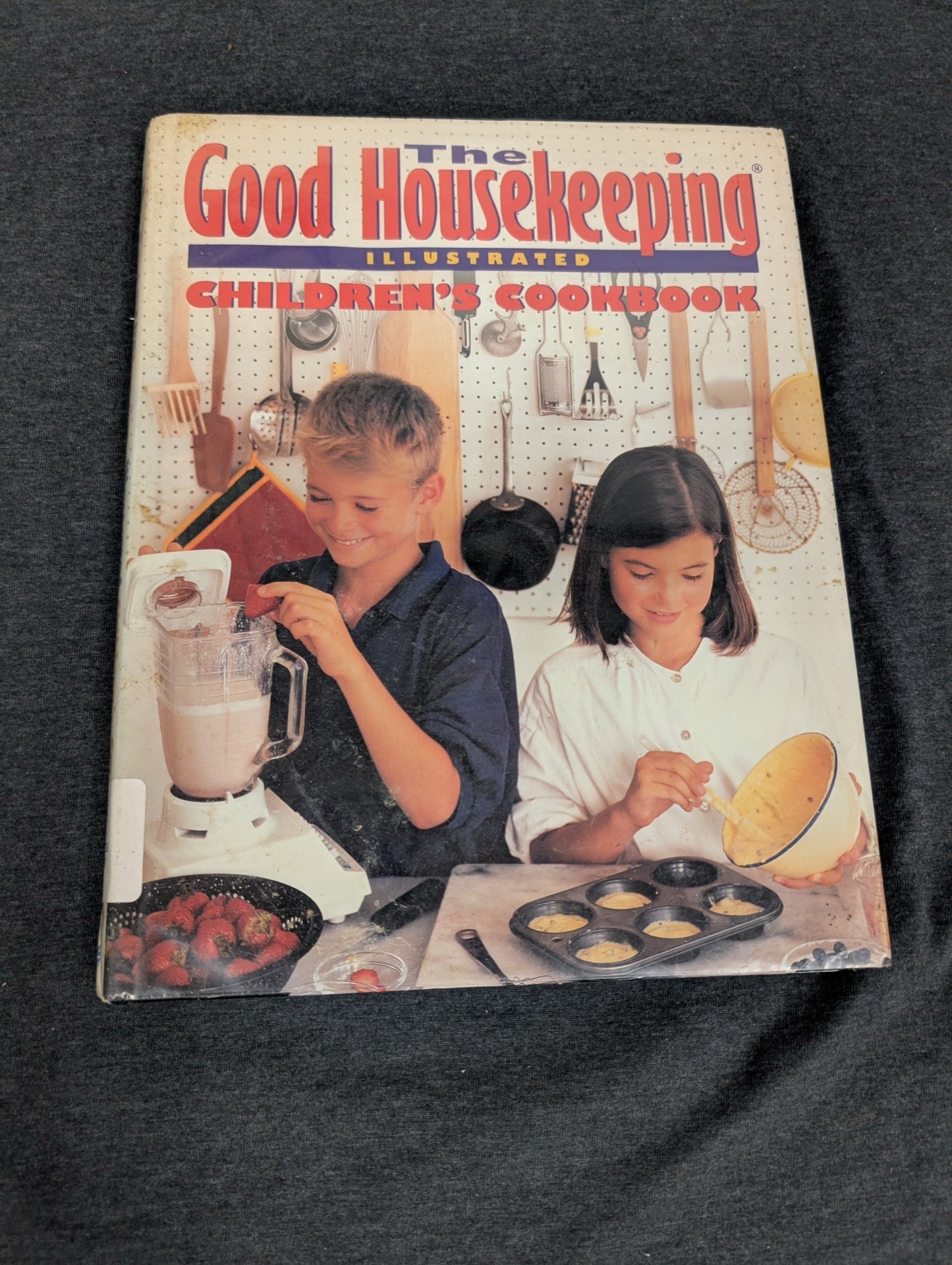 The Good Housekeeping Illustrated Children's Cookbook - Vintage Kids Cooking