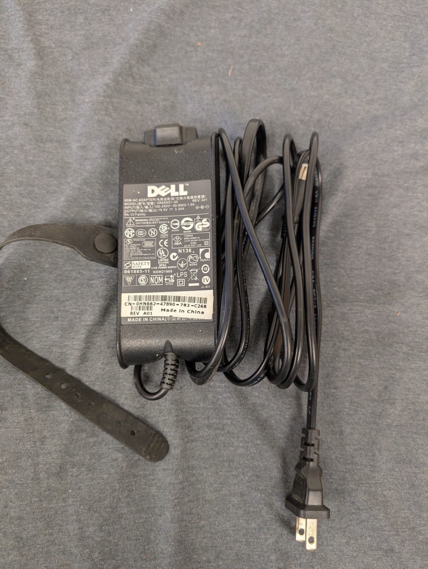 Dell 65W AC Adapter HA65NS1-00 Power Charger 19.5V