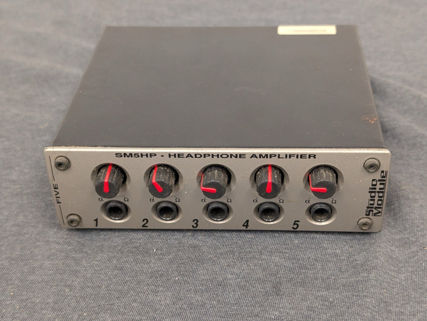 Studio Module SM5HP 5-channel headphone amp with red dials