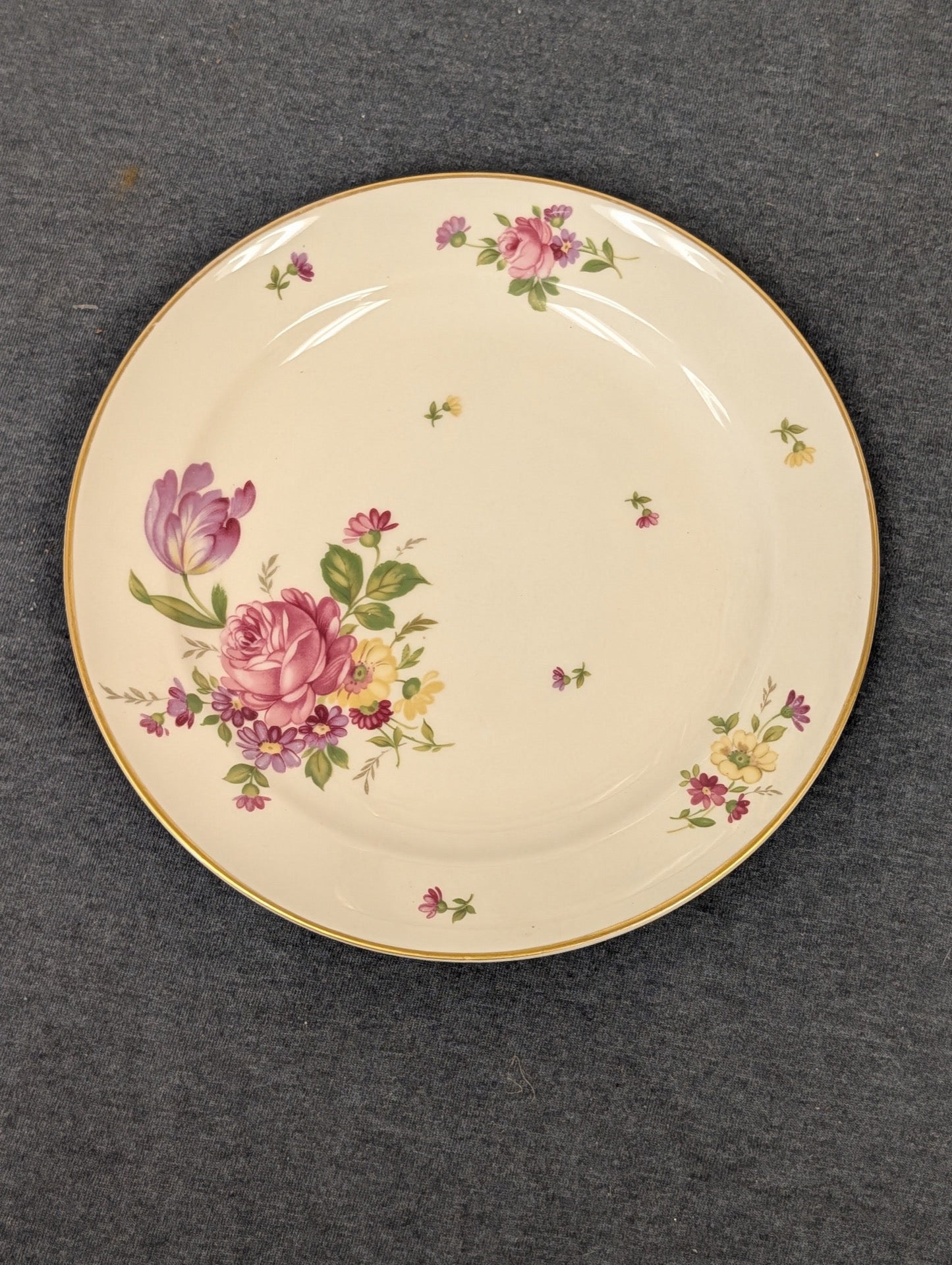 Rosenthal Kronach Germany floral plate displaying roses and tulips
