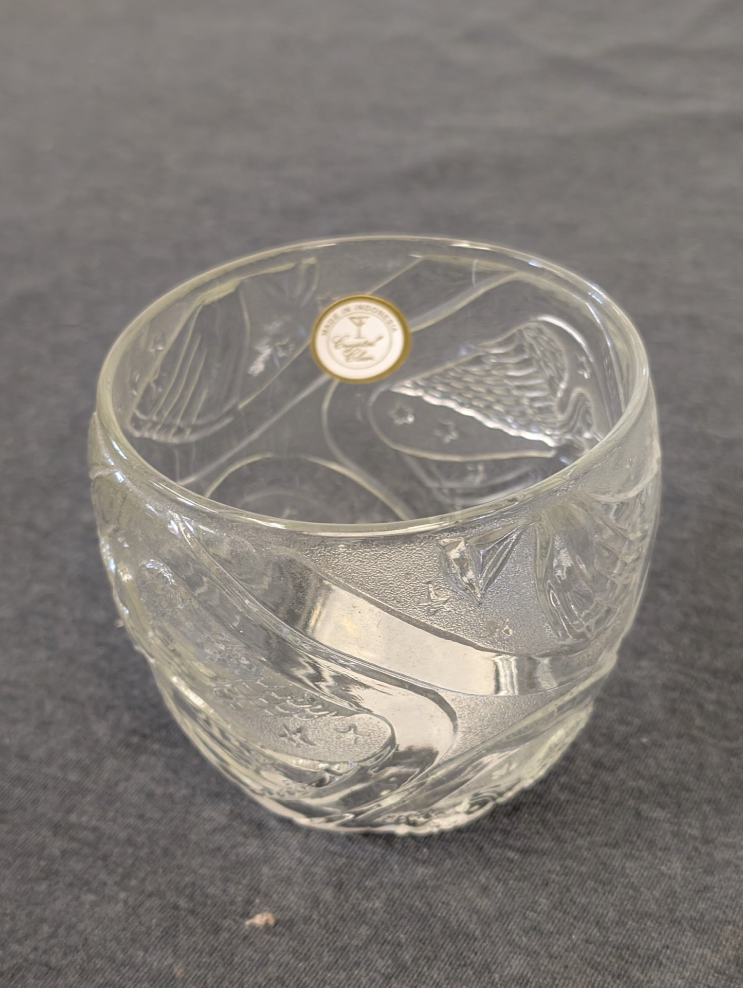 Clear glass holder with etched angel, gold Crystal Clear sticker visible