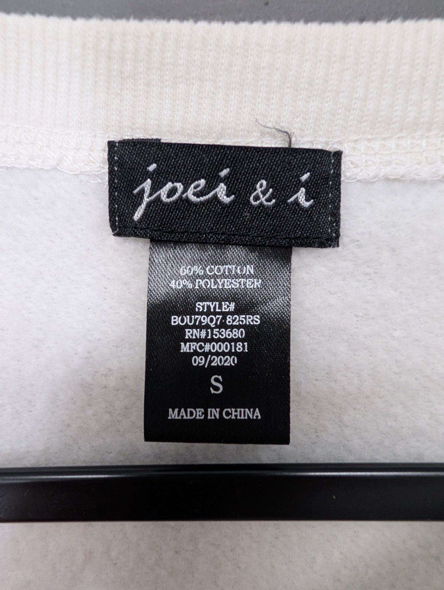 Inner tag showing joci & i brand and size small