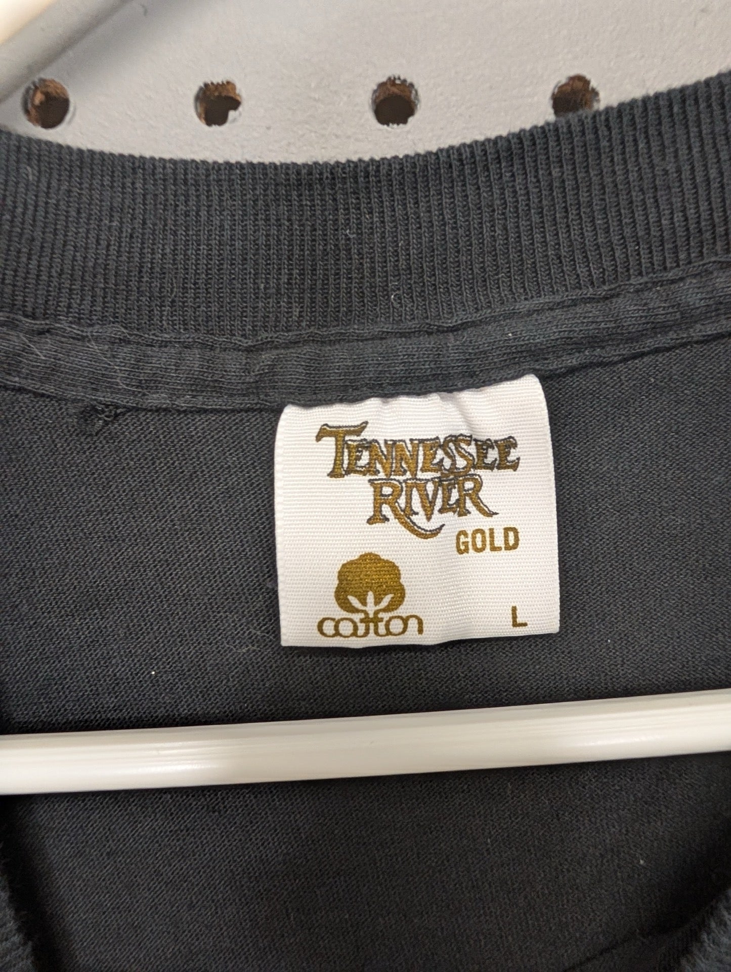 Vintage Tennessee River Gold size Large tag