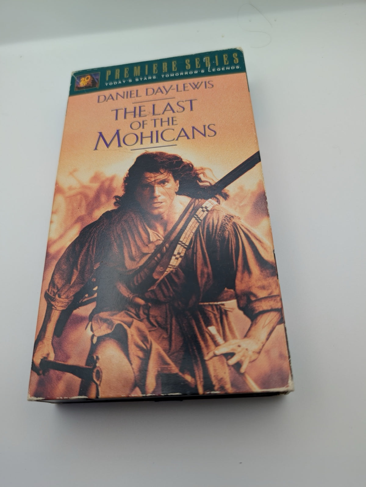 Front cover of The Last of the Mohicans VHS