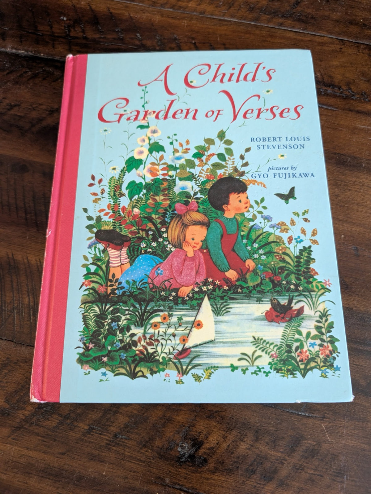Front cover of A Childs Garden of Verses