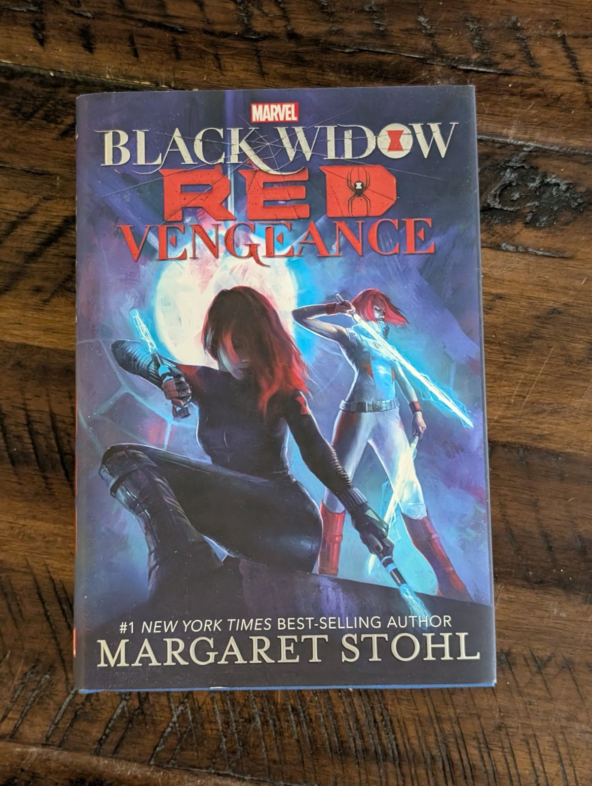 Front cover of Black Widow Red Vengeance by Margaret Stohl