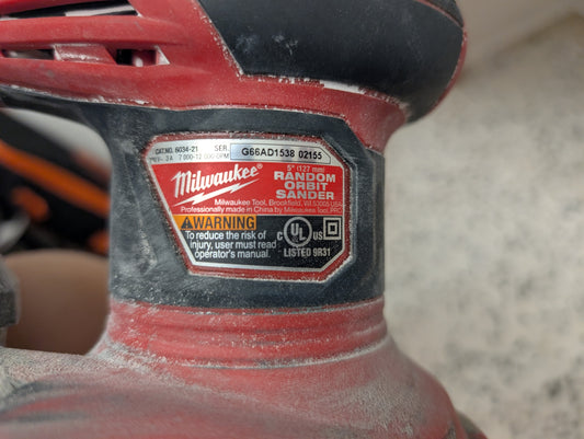 Milwaukee 3 Amp Corded 5 in. Random Orbit Palm Sander with carry bag
