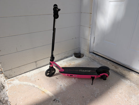 Razor Black Label E90 90W Kick Electric Scooter - Black/Pink