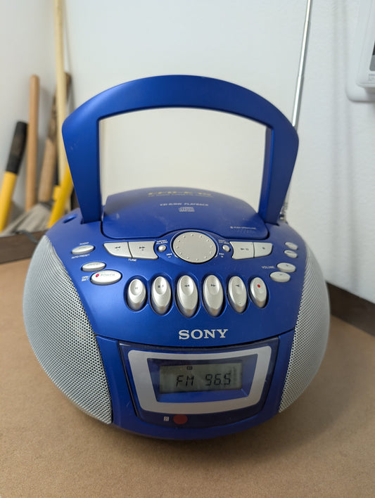 Blue Sony CFD-E75 CD Cassette Player Portable AM FM Radio Tested 2003 Vintage with Remote