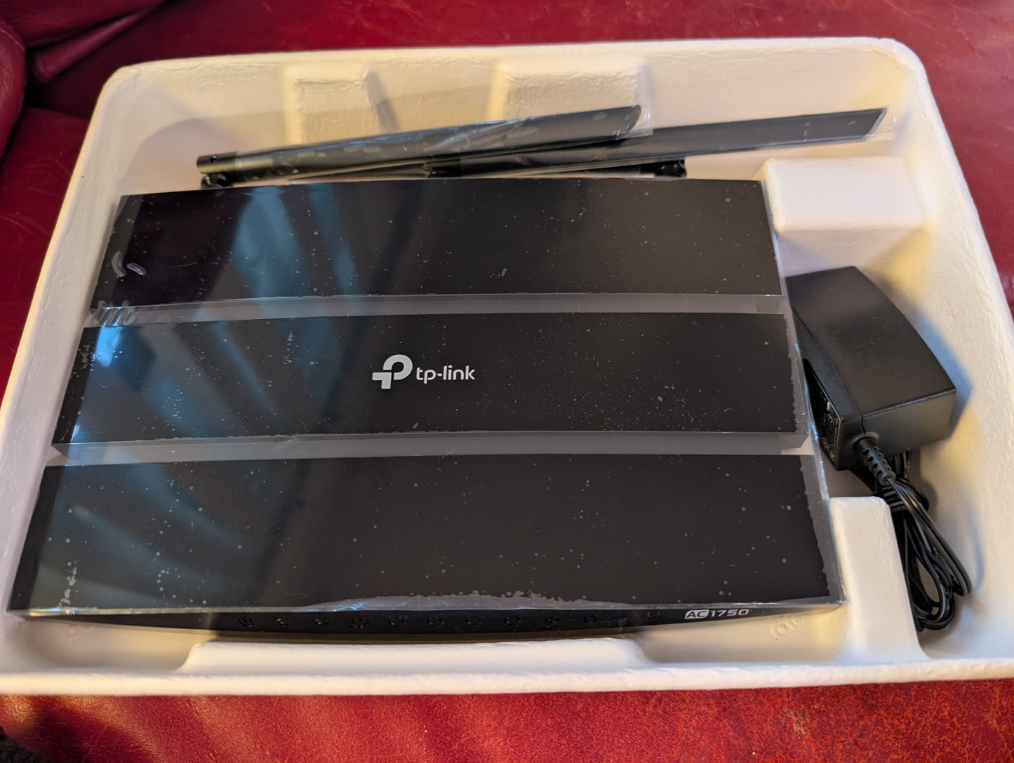 TP-Link Archer C7 1300 Mbps 4-Port Gigabit Wireless AC Router (Archer-C7