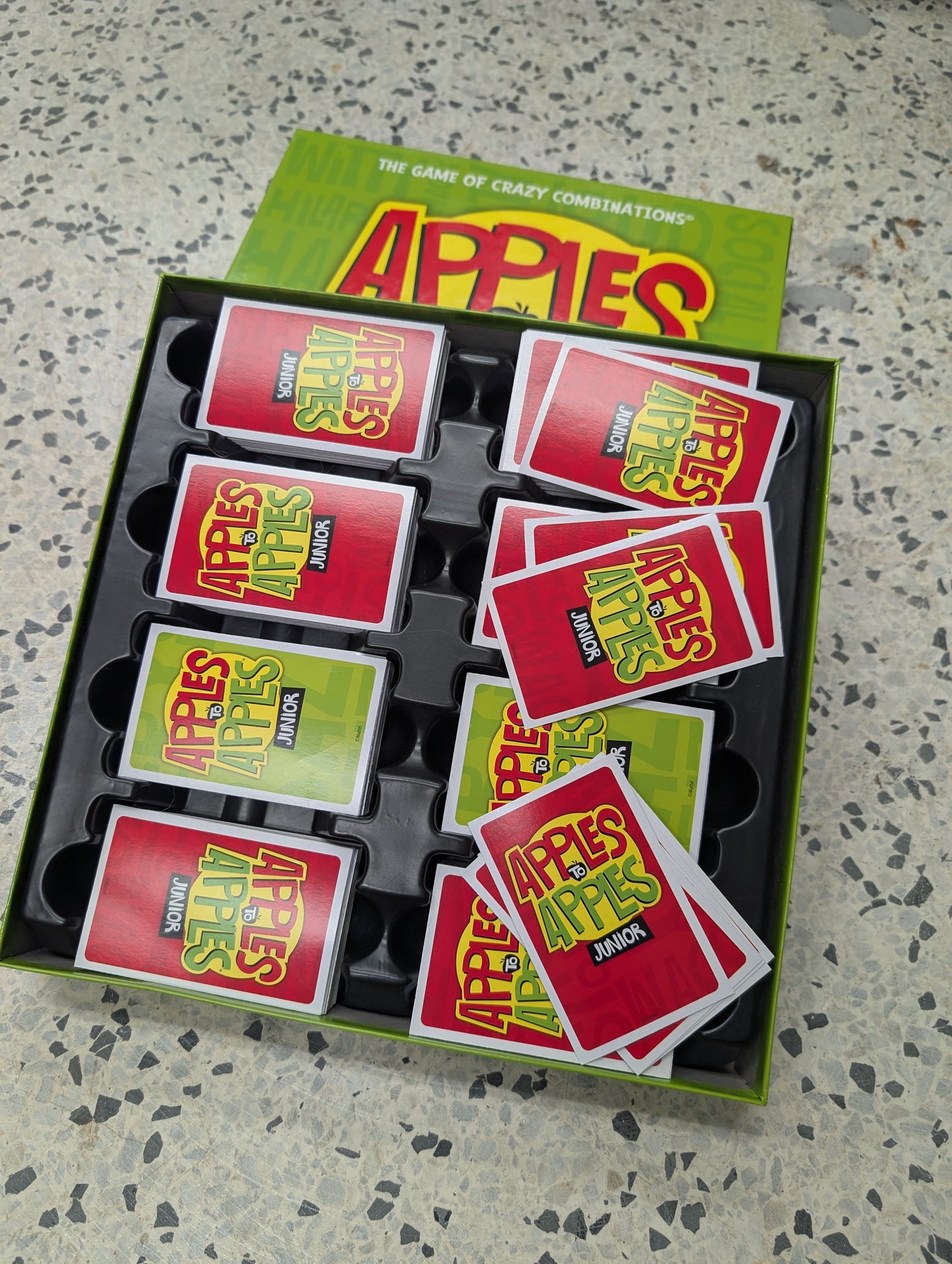 Mattel Apples to Apples Junior: The Game of Crazy Comparisons Card Game
