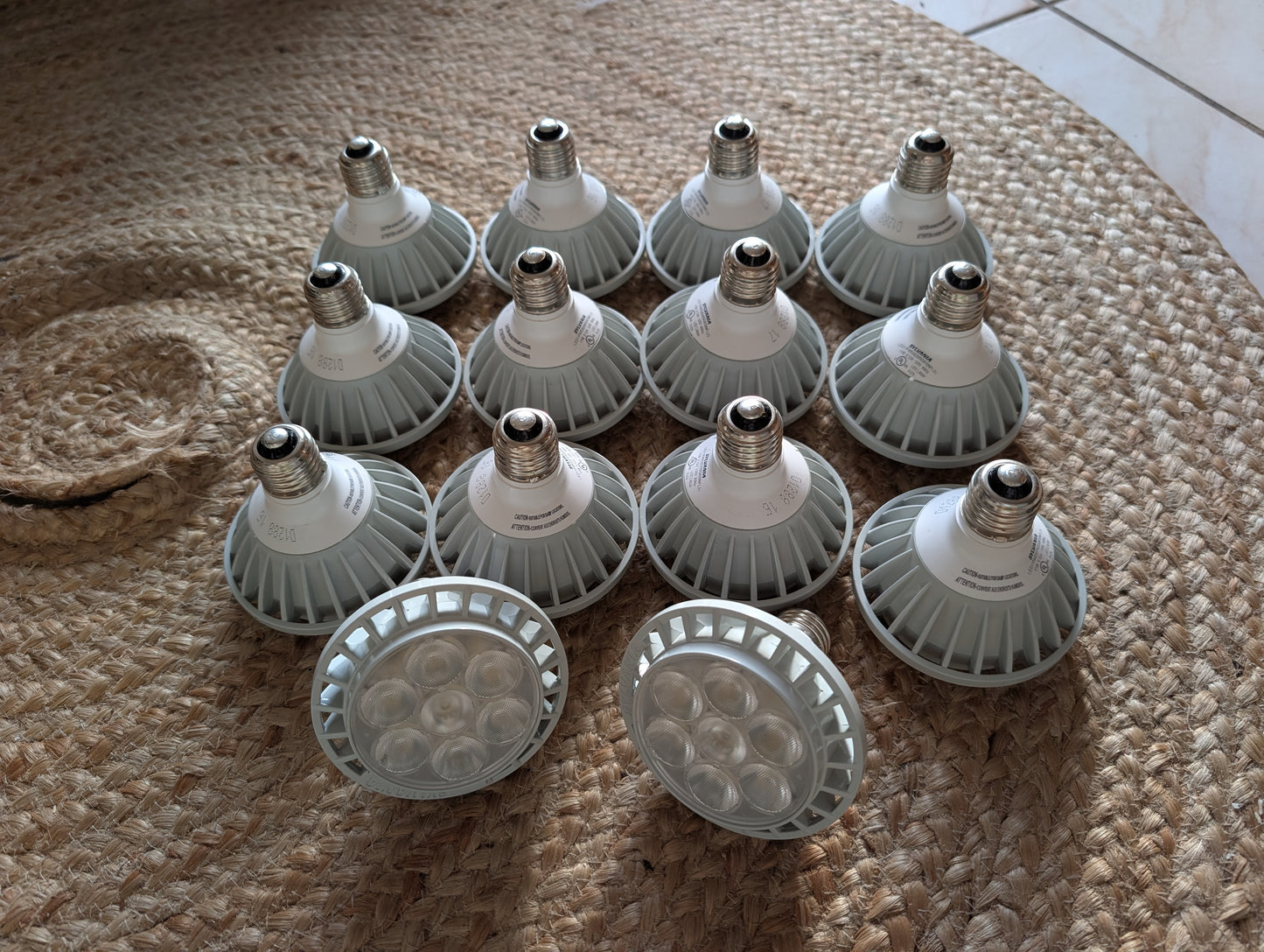 Sylvania LED11PAR30IMSG830NFL25 LED Lamp