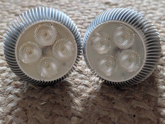 Utilitech Pro 7.5W100-127VAC50/60Hz70mA 320 LED Lamp