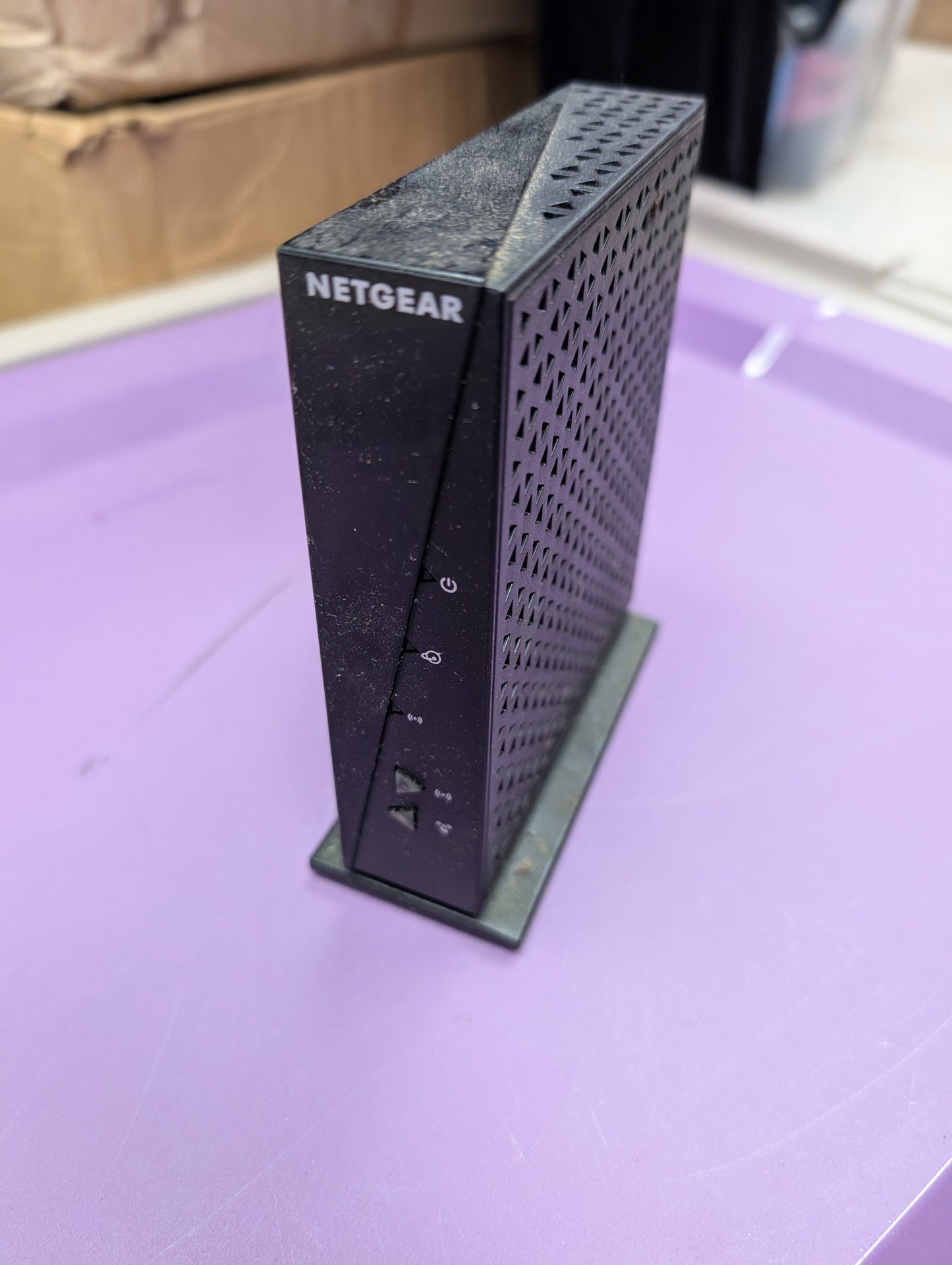 Netgear Wireless-N 300 WiFi Router 4 Ports WNR2000 v5